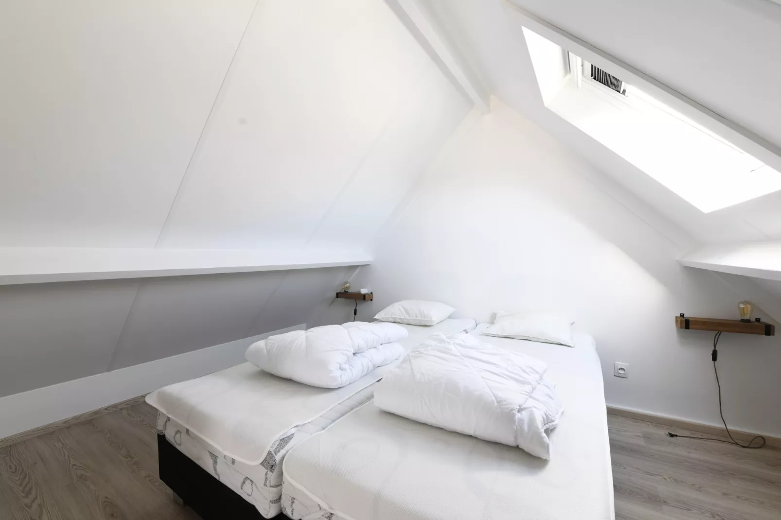 W1-Bedroom