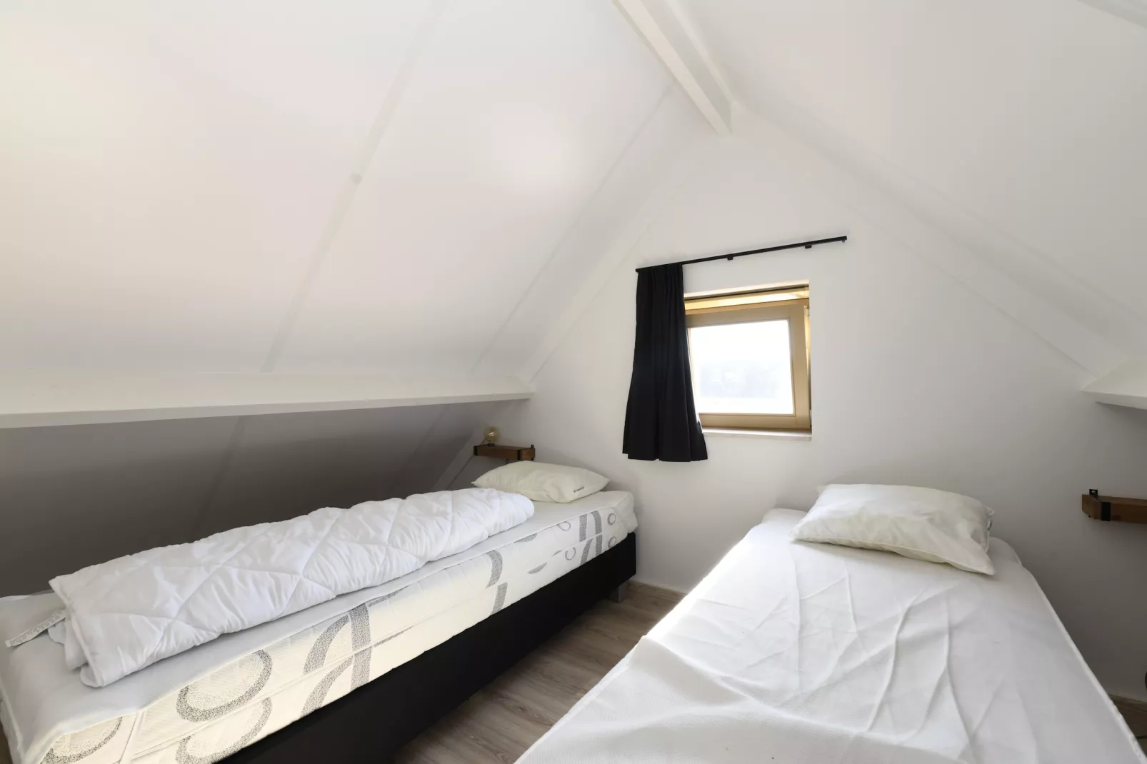 W1-Bedroom