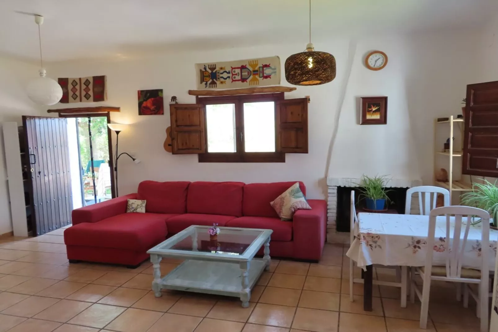 El Ensueno-Living room