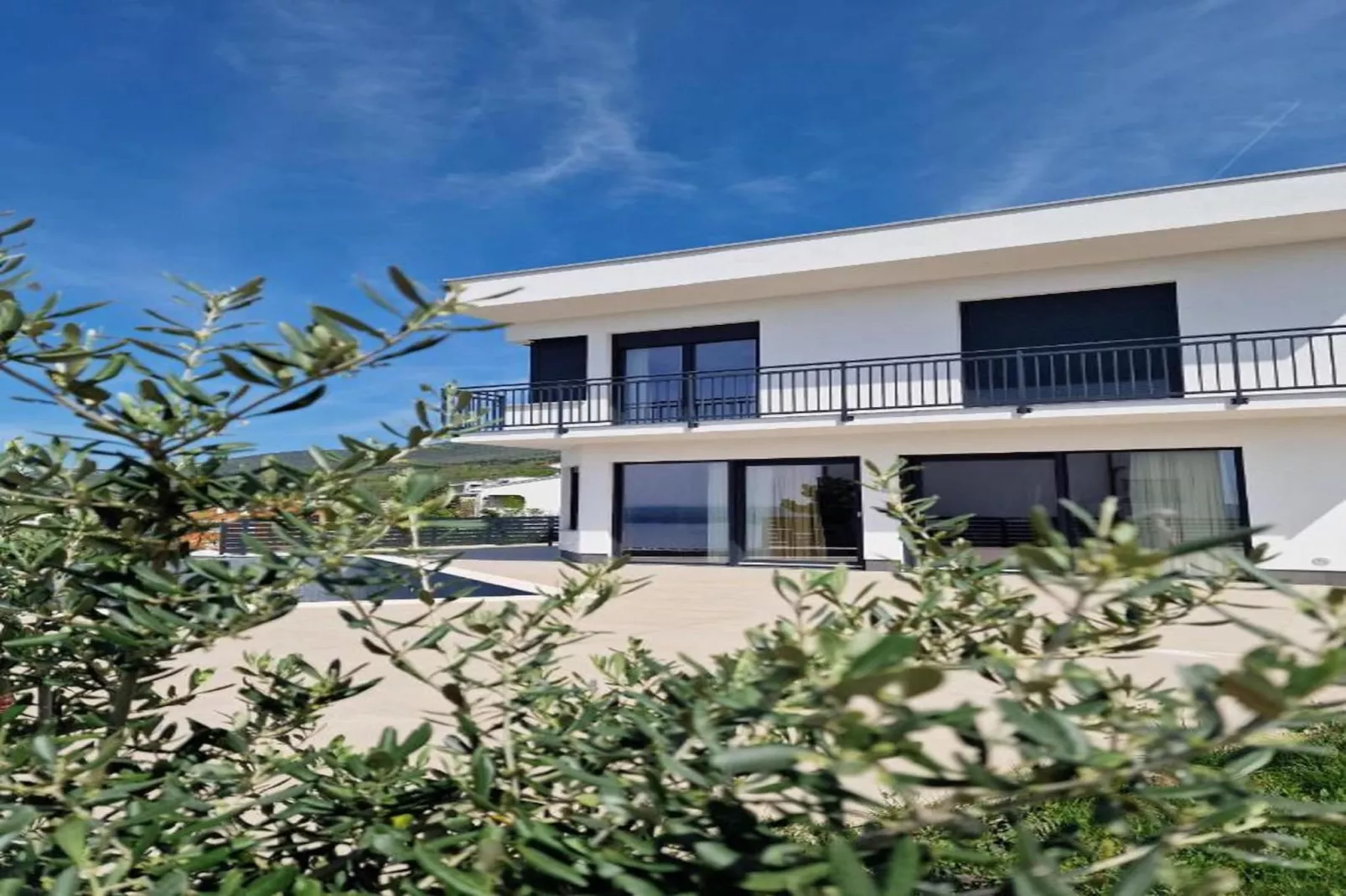 Villa V-Exterior summer