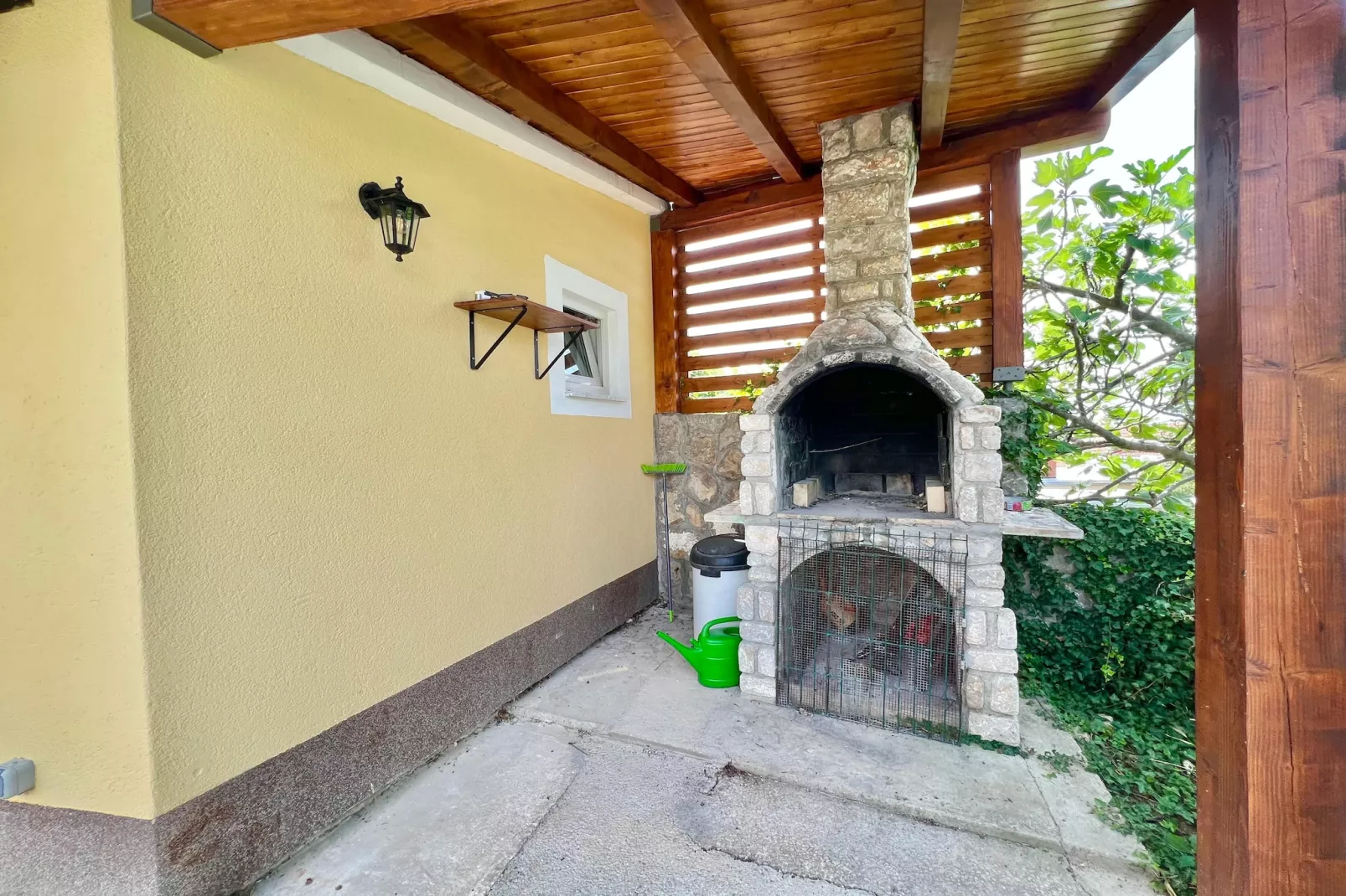 Holiday House Fay-Facilities