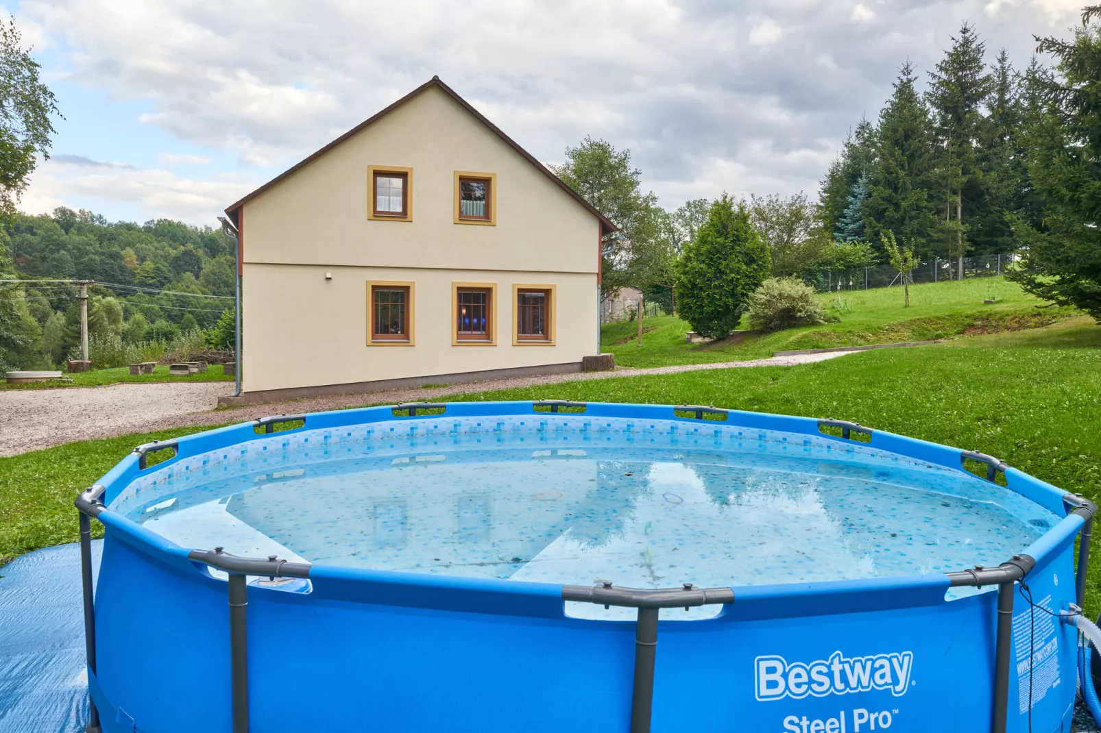 Lampertice-Pool