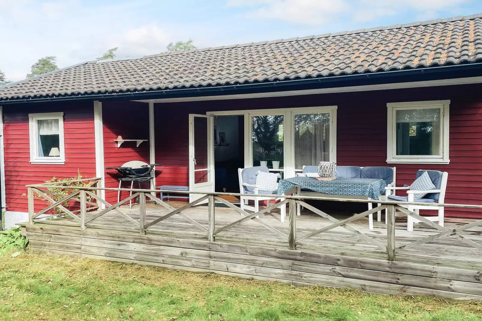 6 person holiday home in HENÅN