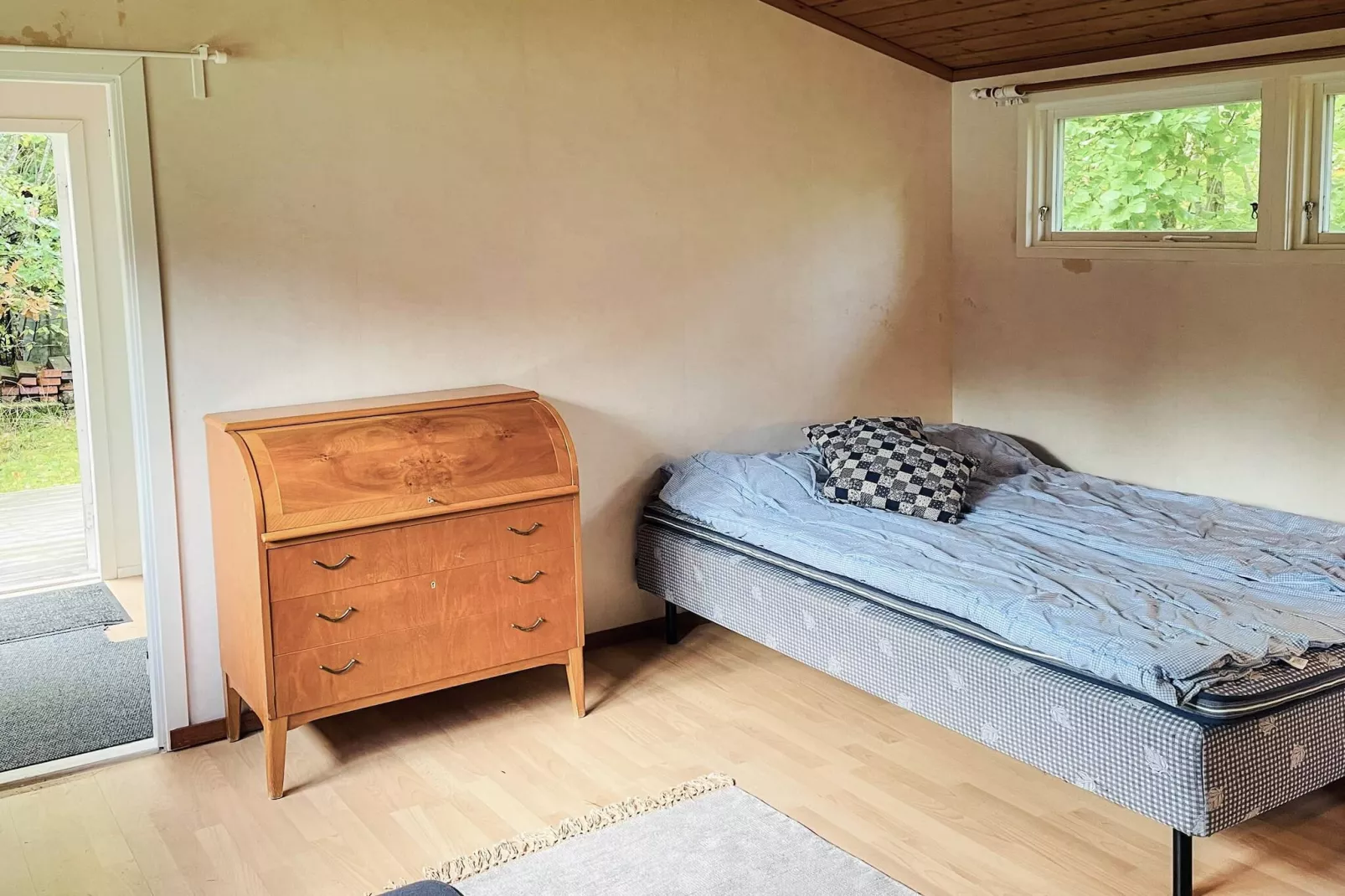6 person holiday home in HENÅN-Indoor