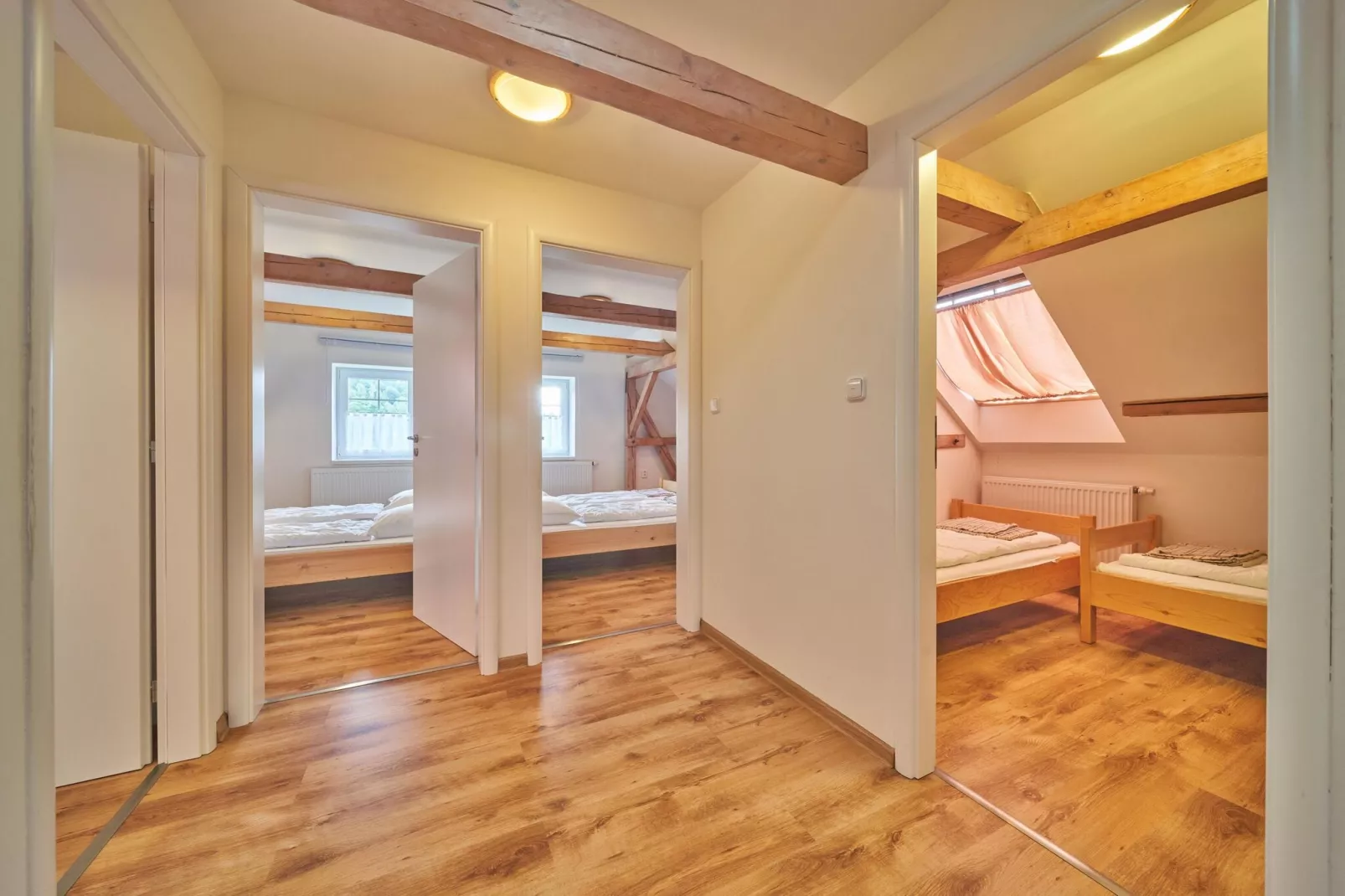 Lampertice-Bedroom