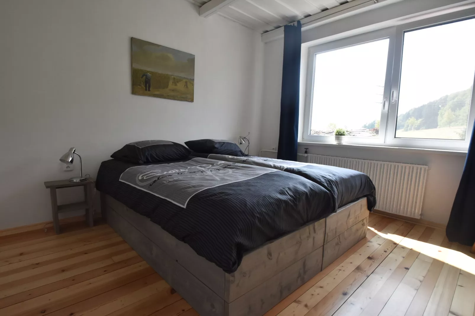Antonio-Bedroom