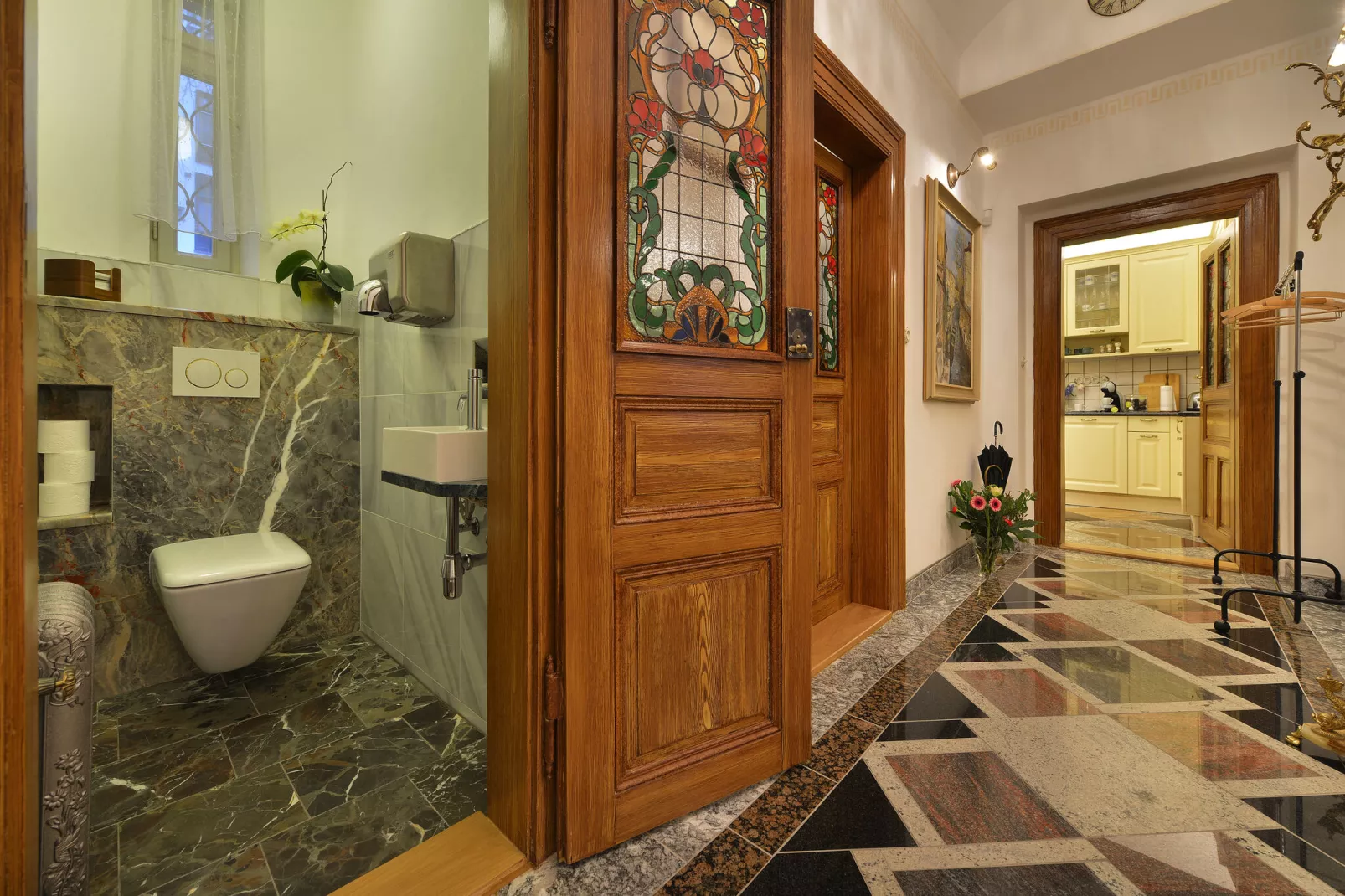 Dalia B-Bathroom