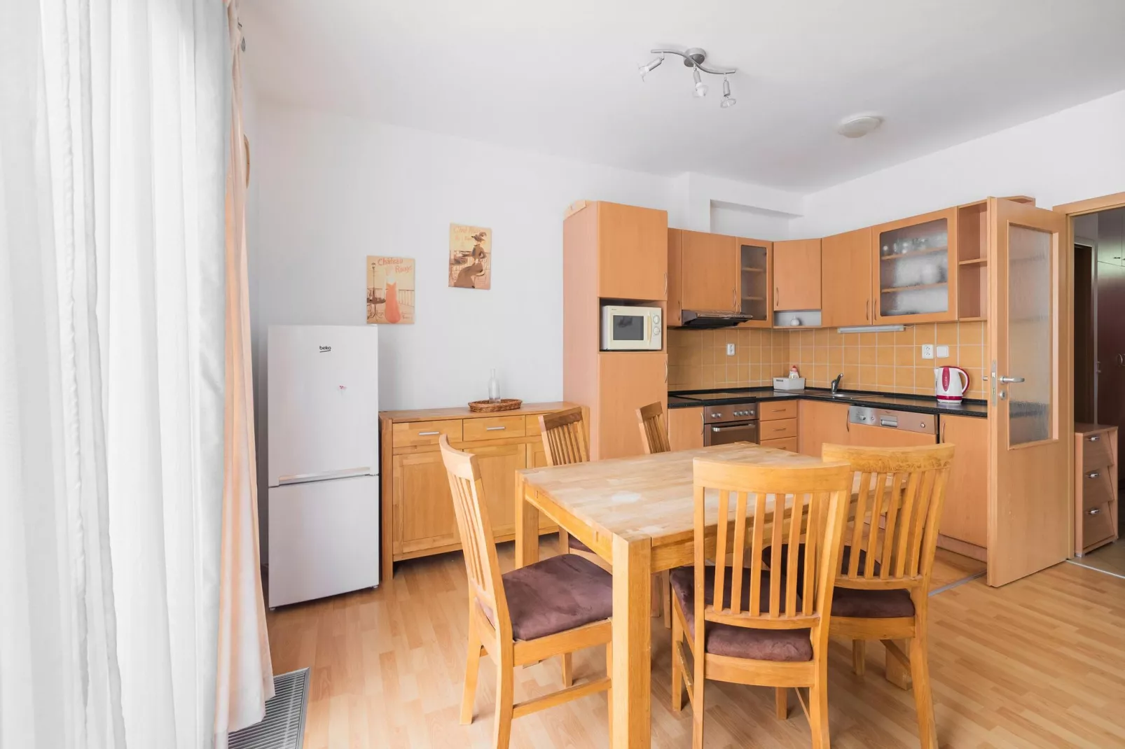 Ferienwohnung Ariane-Dining room