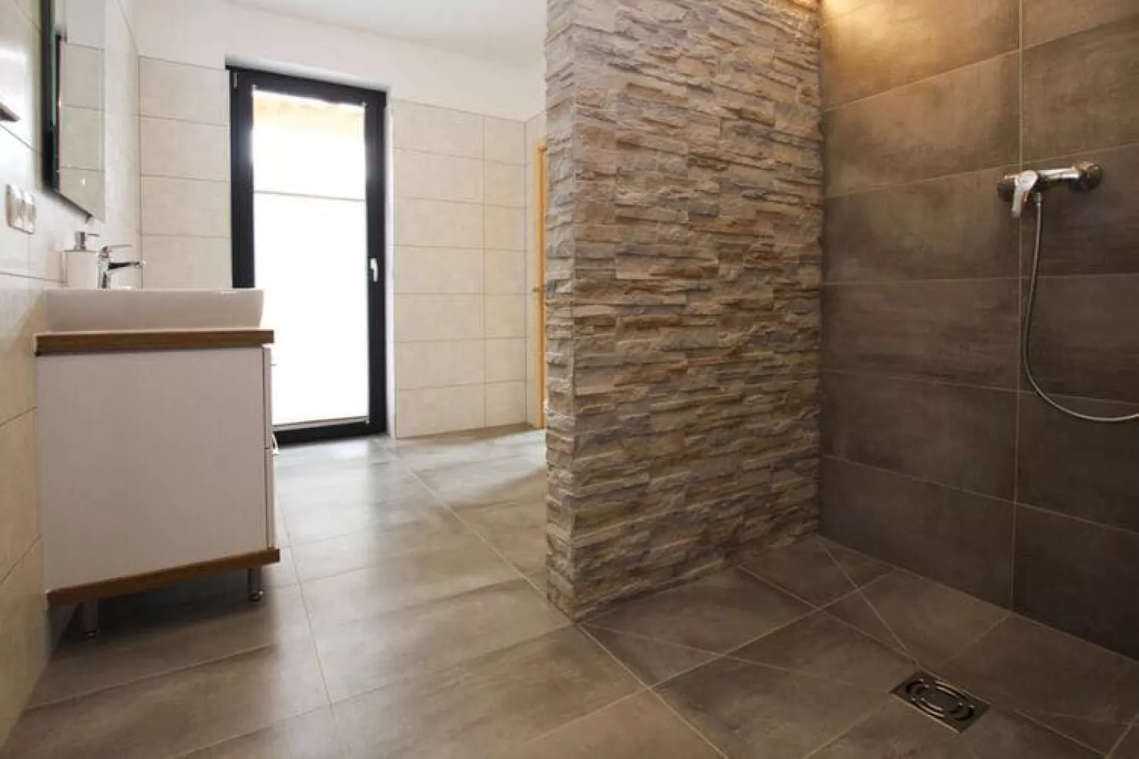 Chalet Gamsknogel Inzell-Bathroom