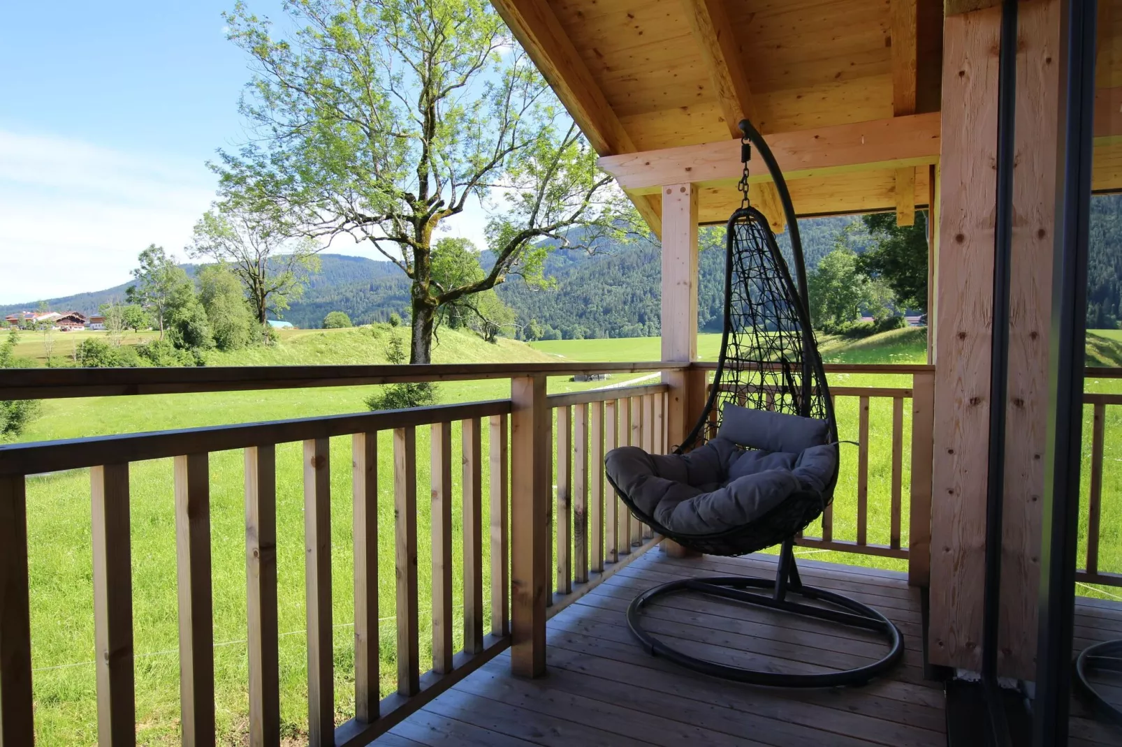 Chalet Gamsknogel Inzell-Terrace balcony