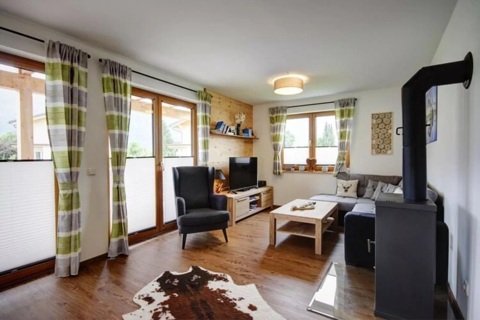 Chalet Falkenstein Inzell-Living room