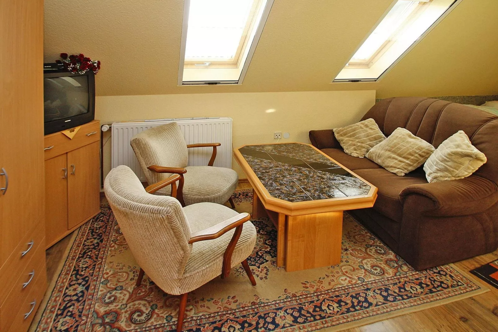 Studio im DG 23 qm-Living room