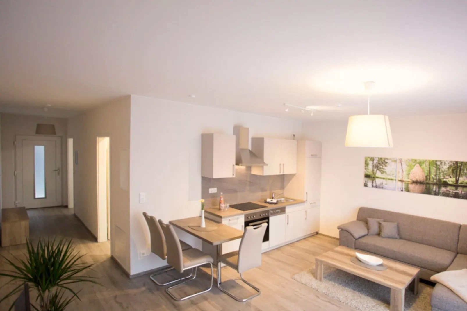 Apartment 65 qm mit Spreeblick-Living room