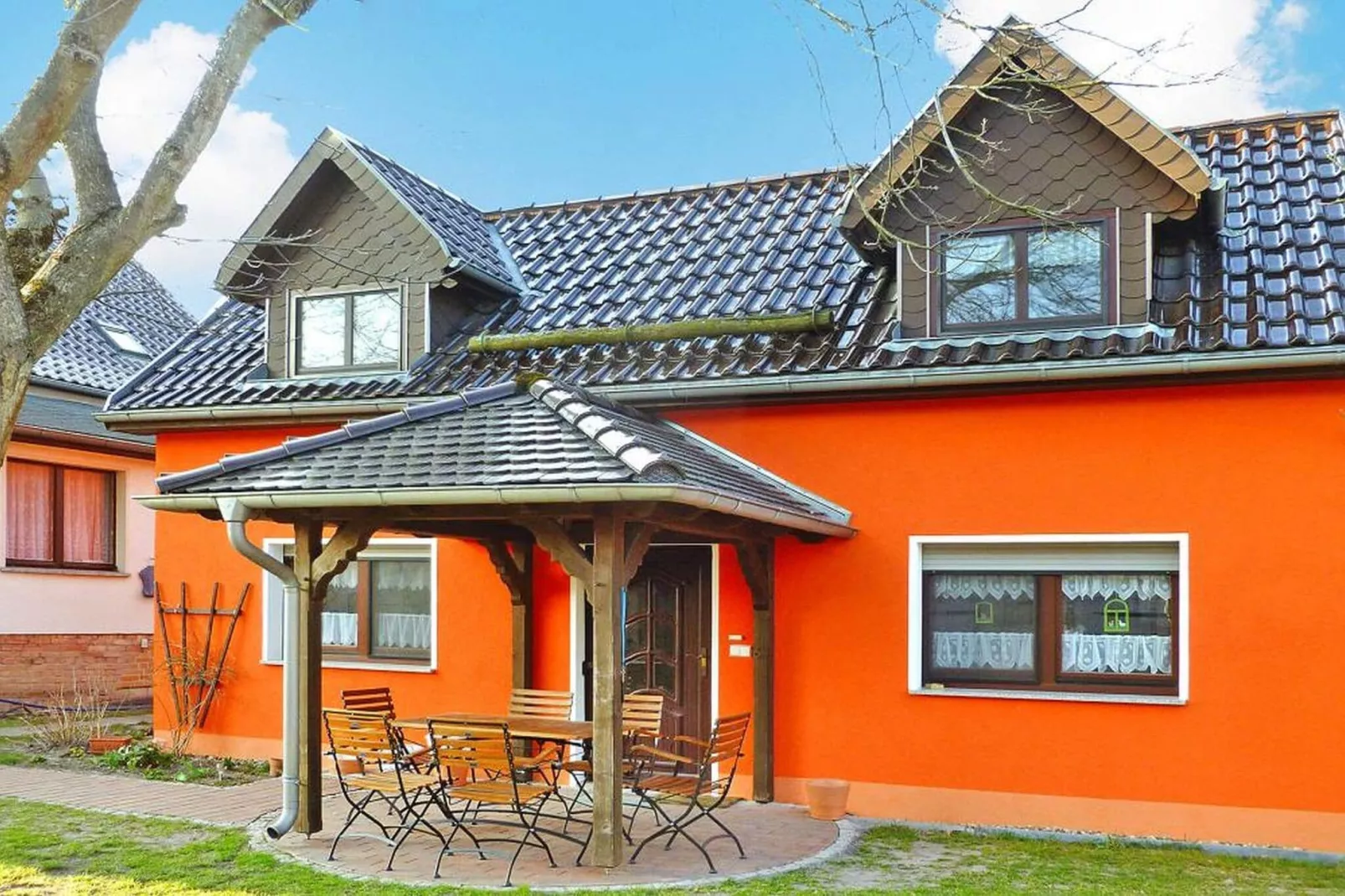 Ferienhaus Zum Storchennest-Exterior summer