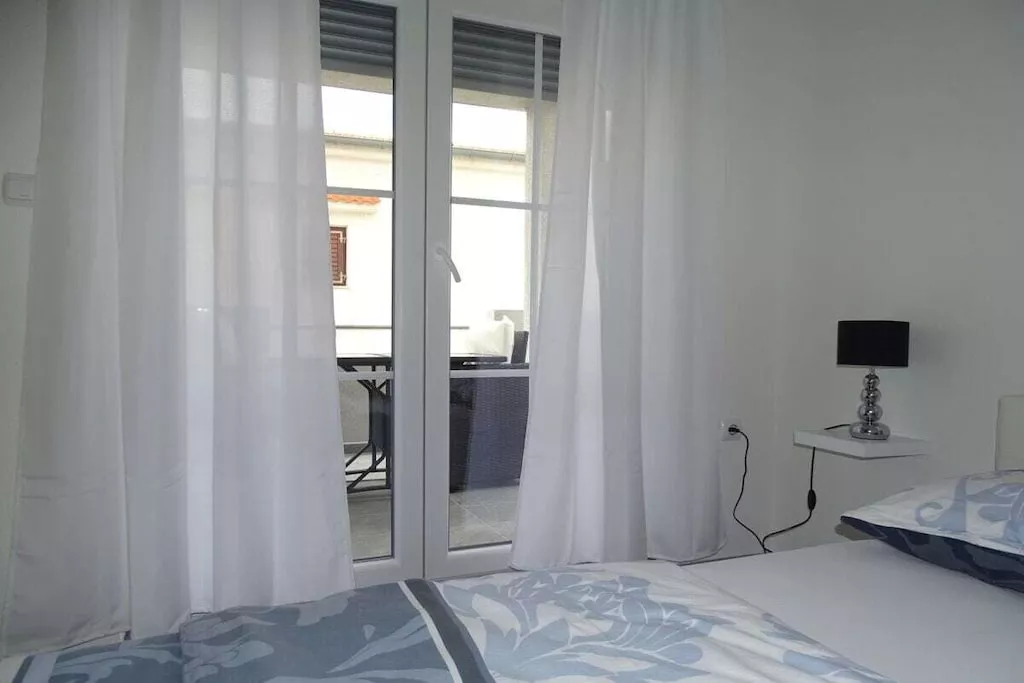 313402-Nicht getaggt