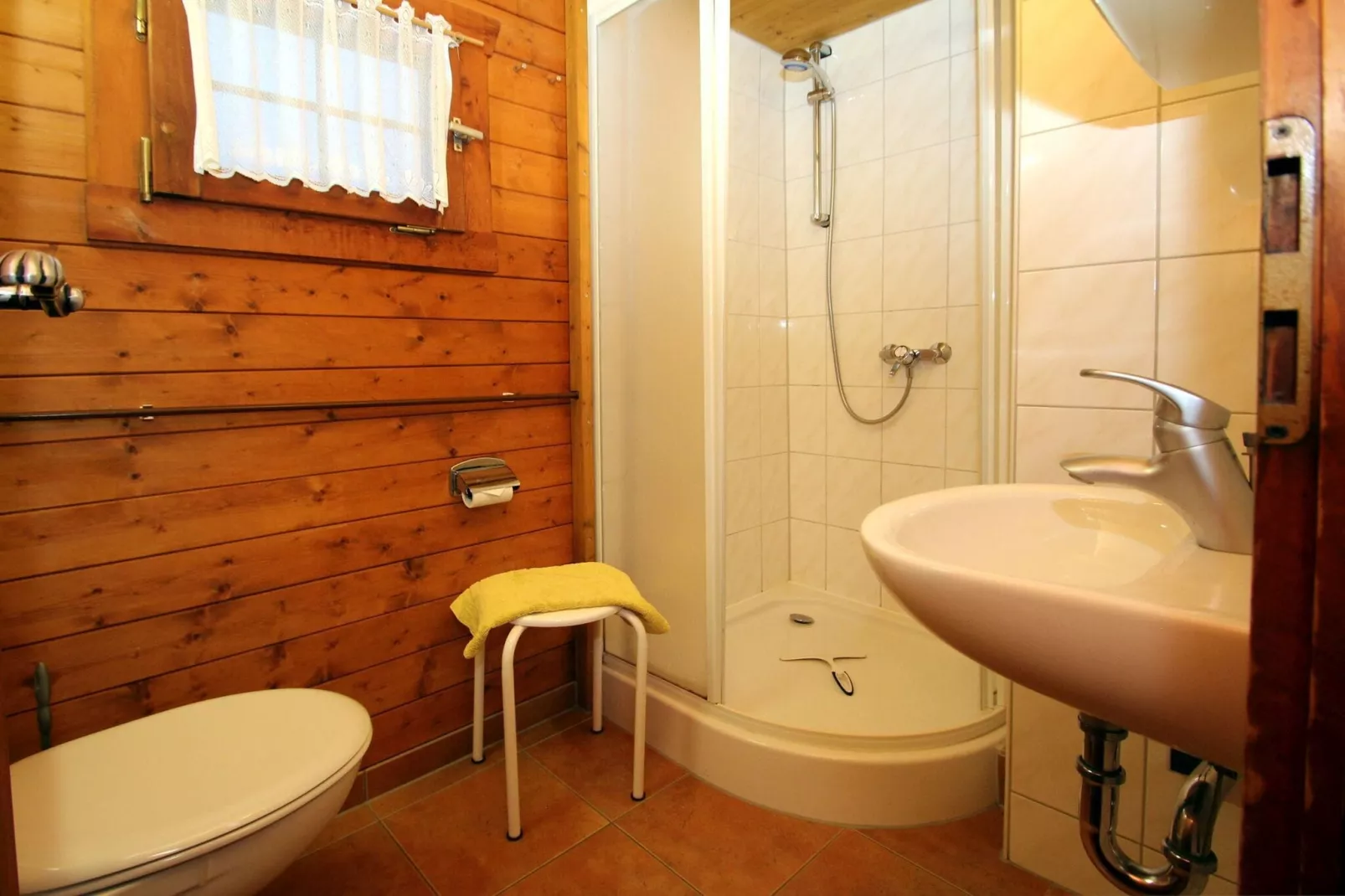 Blockhaus 30 qm-Salle de bain
