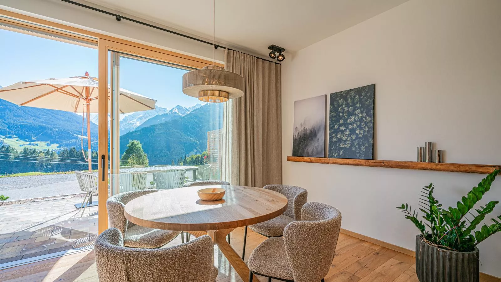 Premium Apartment Almrausch-Dining room