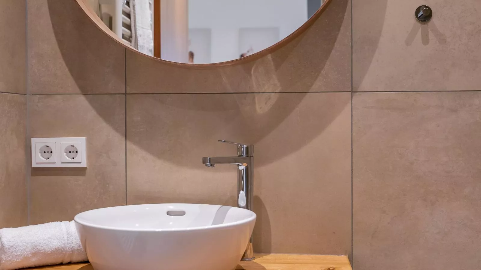 Sion 1-Bathroom