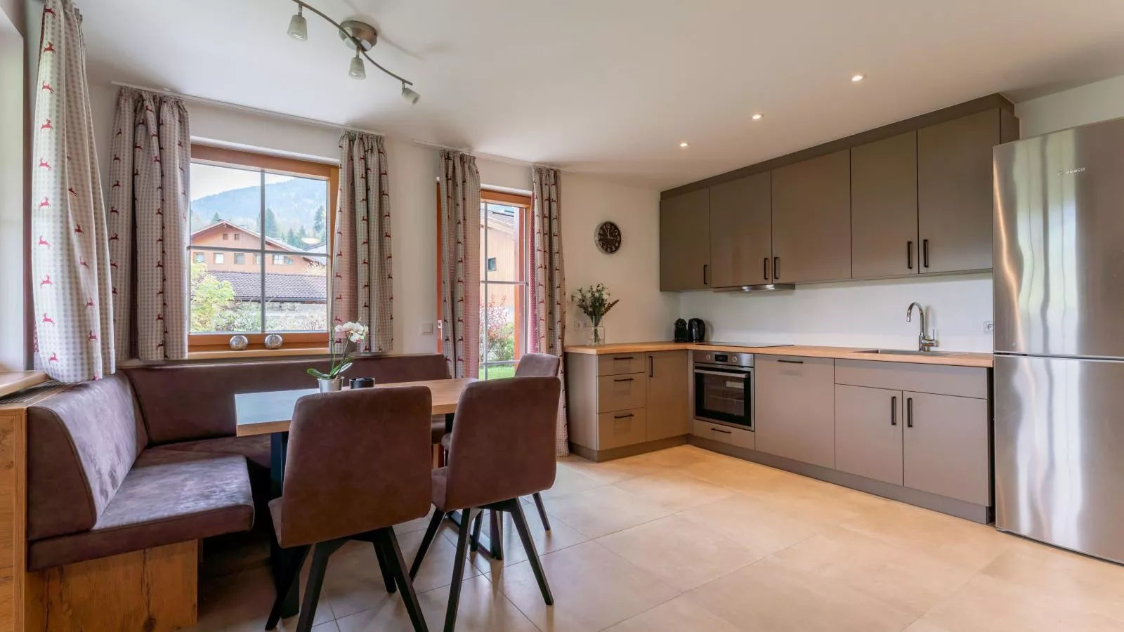 Sion 2-Kitchen