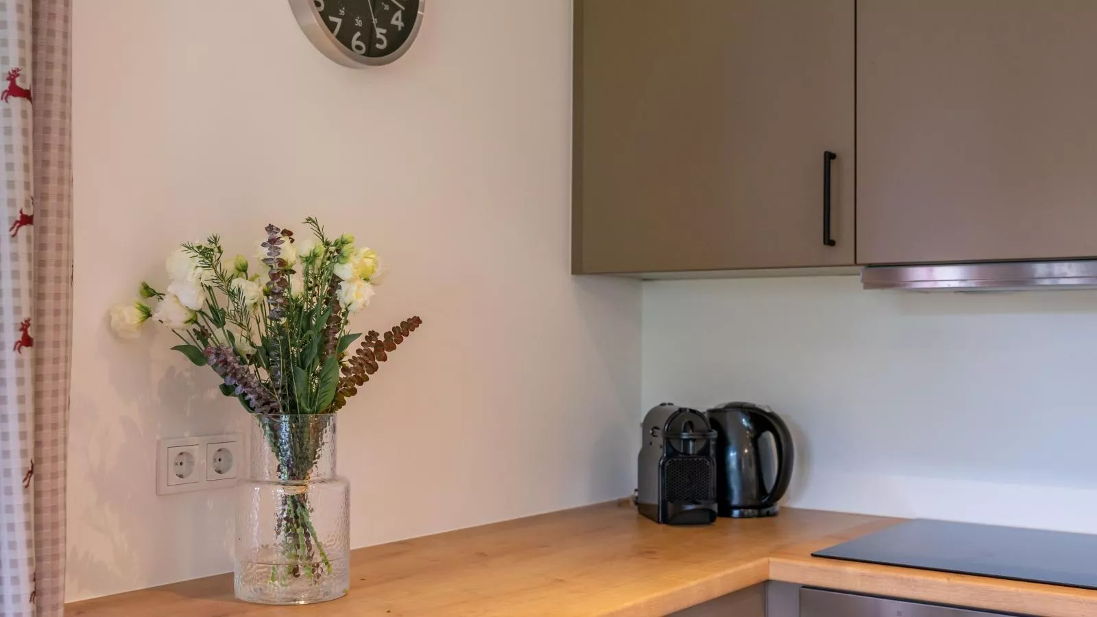 Sion 2-Kitchen