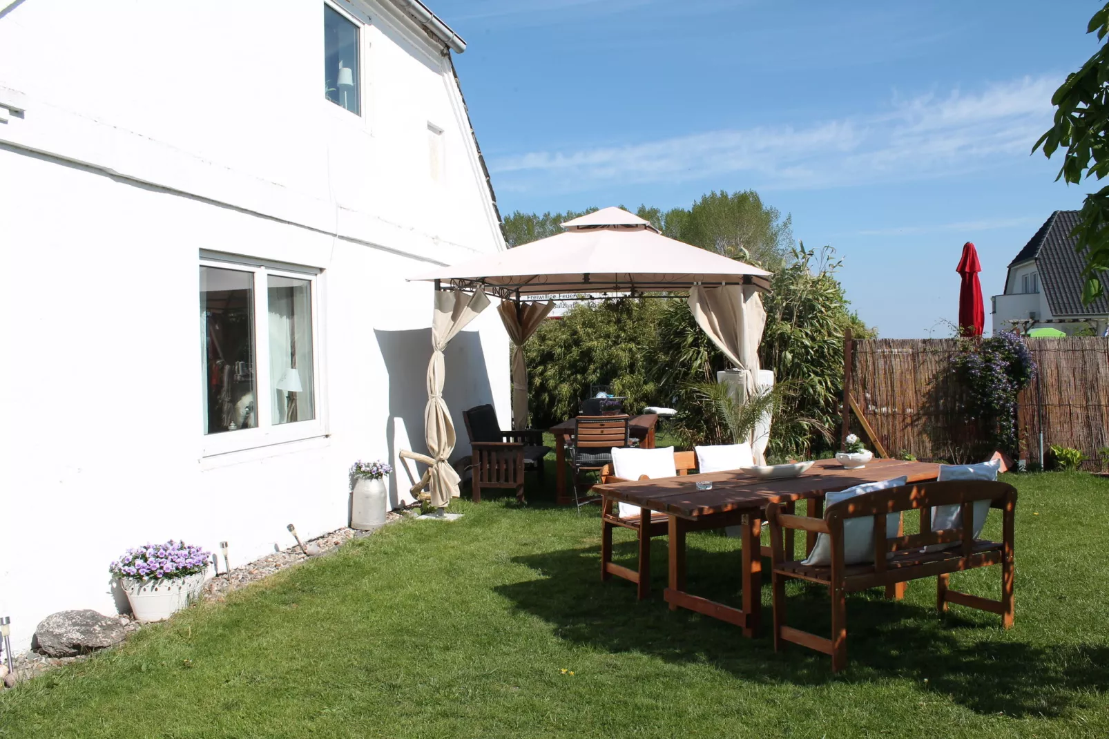 Windspiel-Exterior summer
