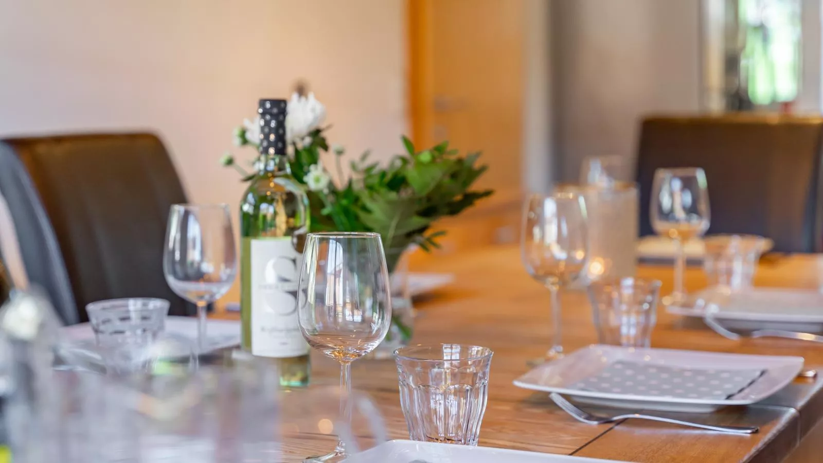Maxima - Ski in - Ski Out-Dining room