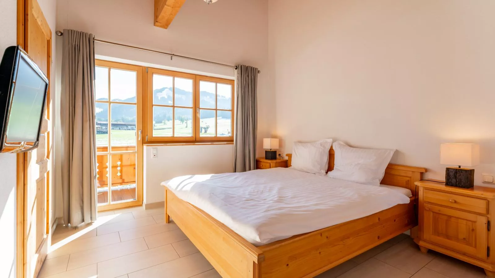 Maxima I - Ski in - Ski Out-Bedroom
