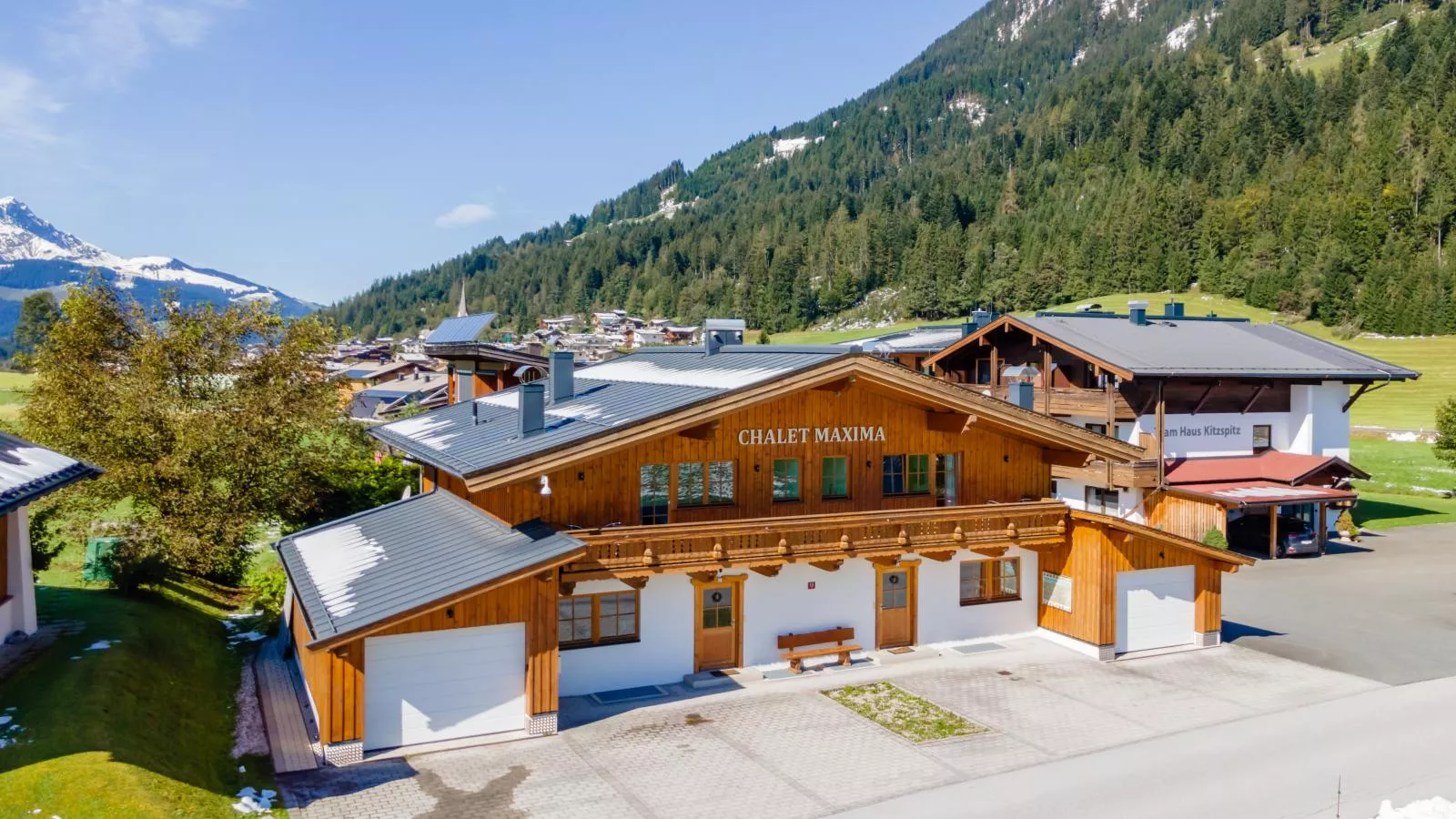 Maxima II - Ski in - Ski Out-Exterior summer