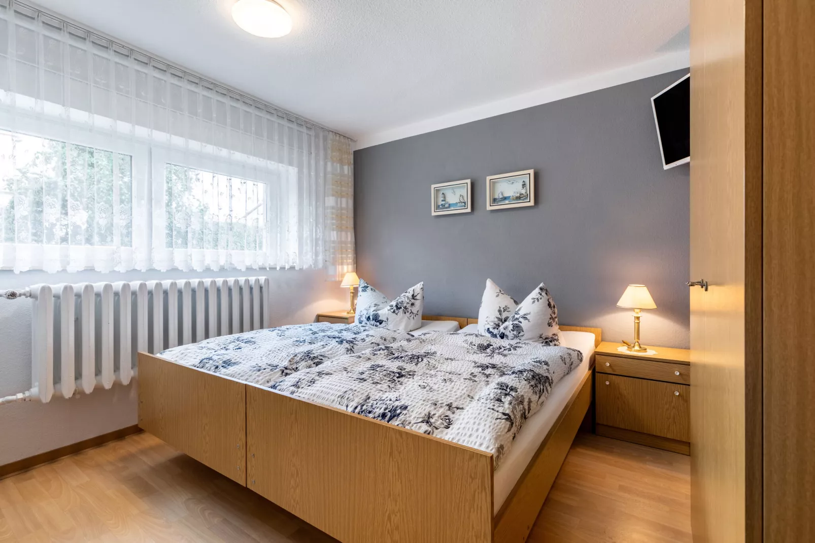Wiesenblick-Schlafzimmer