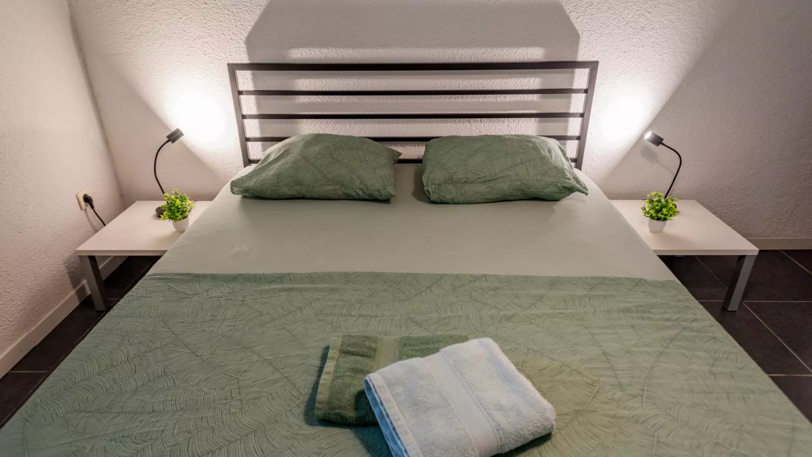 Le Filon dOr-Bedroom