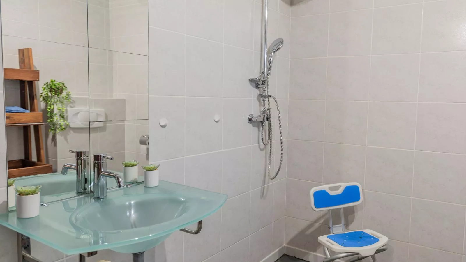 Le Filon dOr-Bathroom