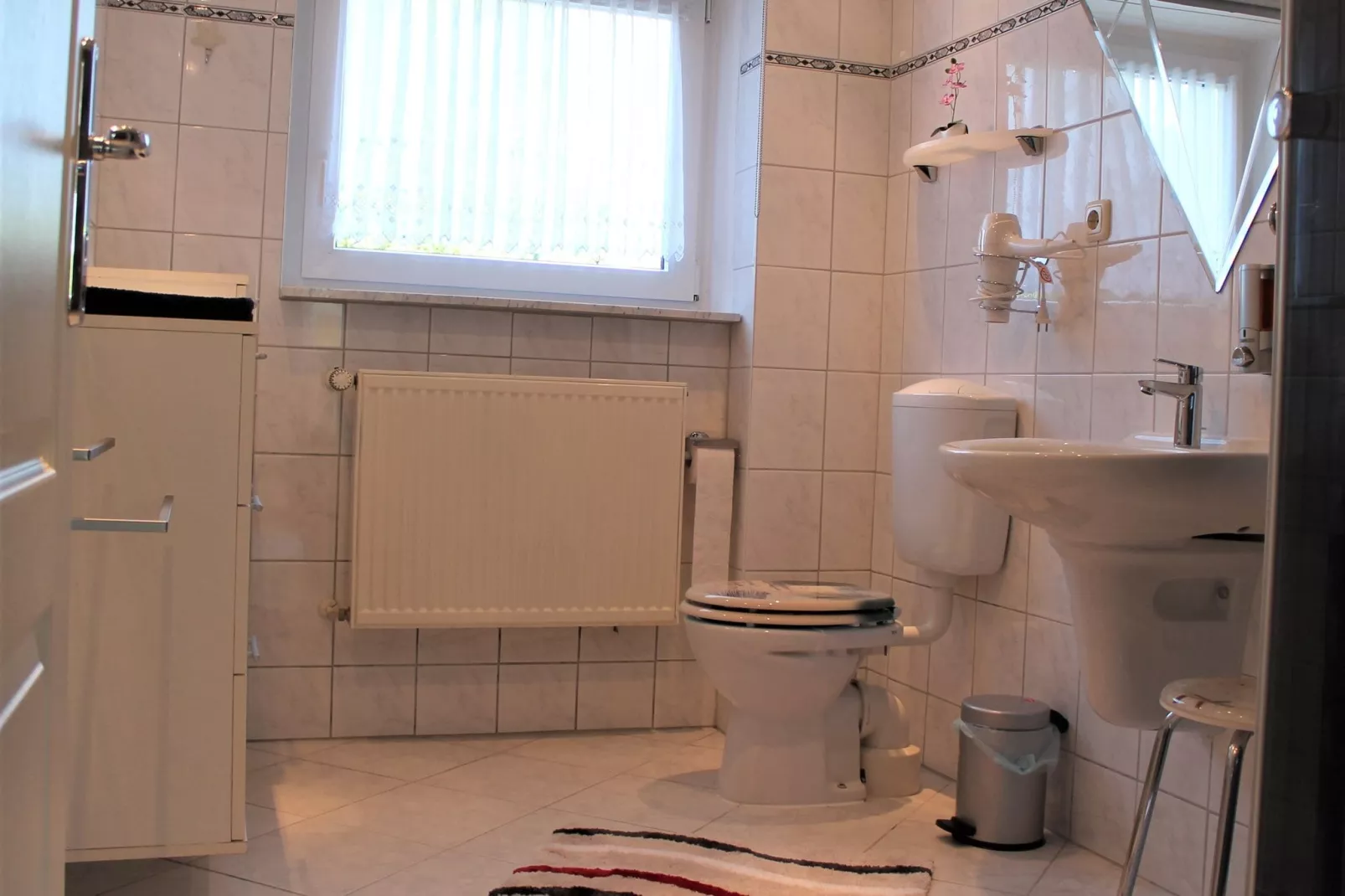 Feldblick-Bathroom