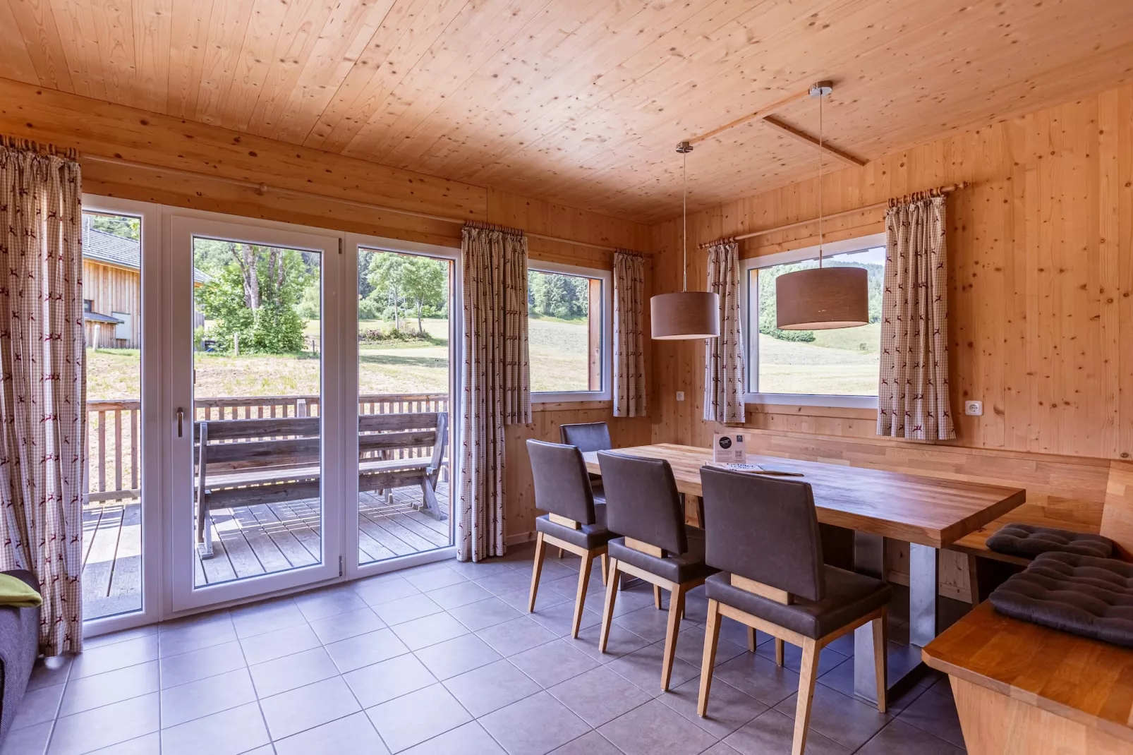 Kreischberg Chalets 31a-Dining room