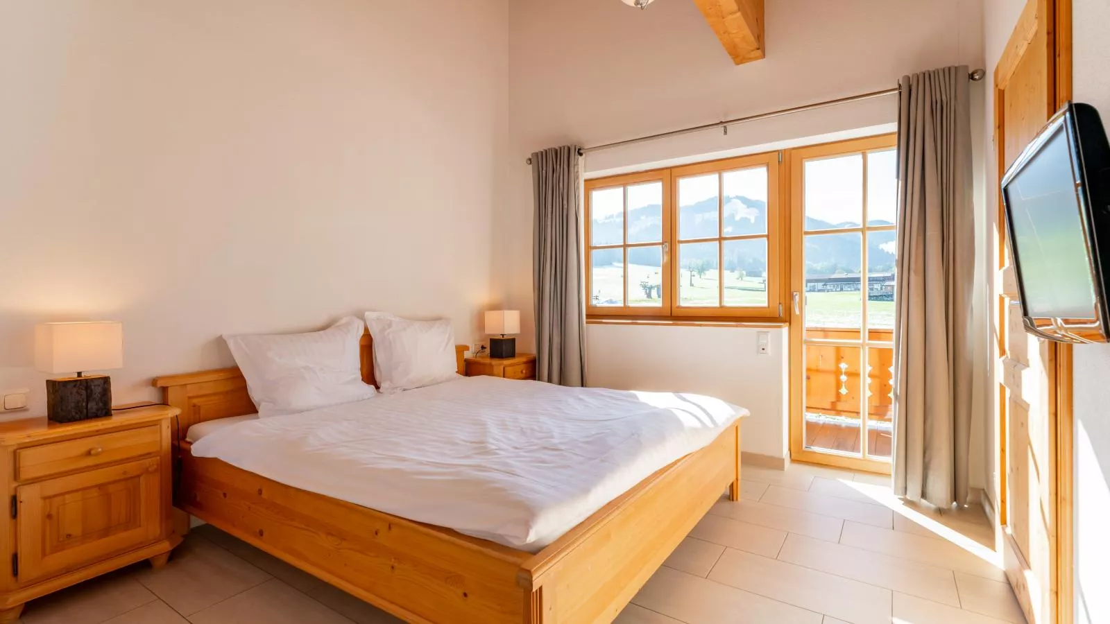 Maxima II - Ski in - Ski Out-Bedroom