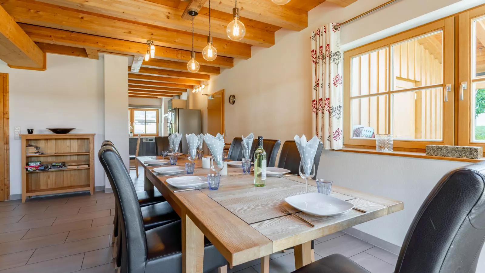 Maxima II - Ski in - Ski Out-Dining room