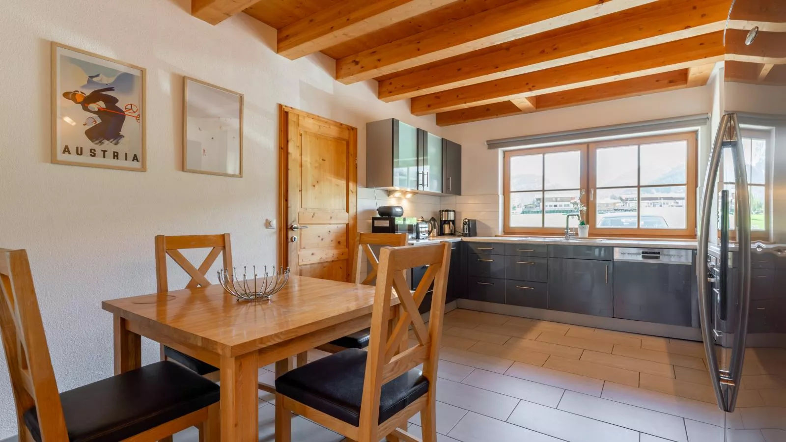 Maxima II - Ski in - Ski Out-Kitchen
