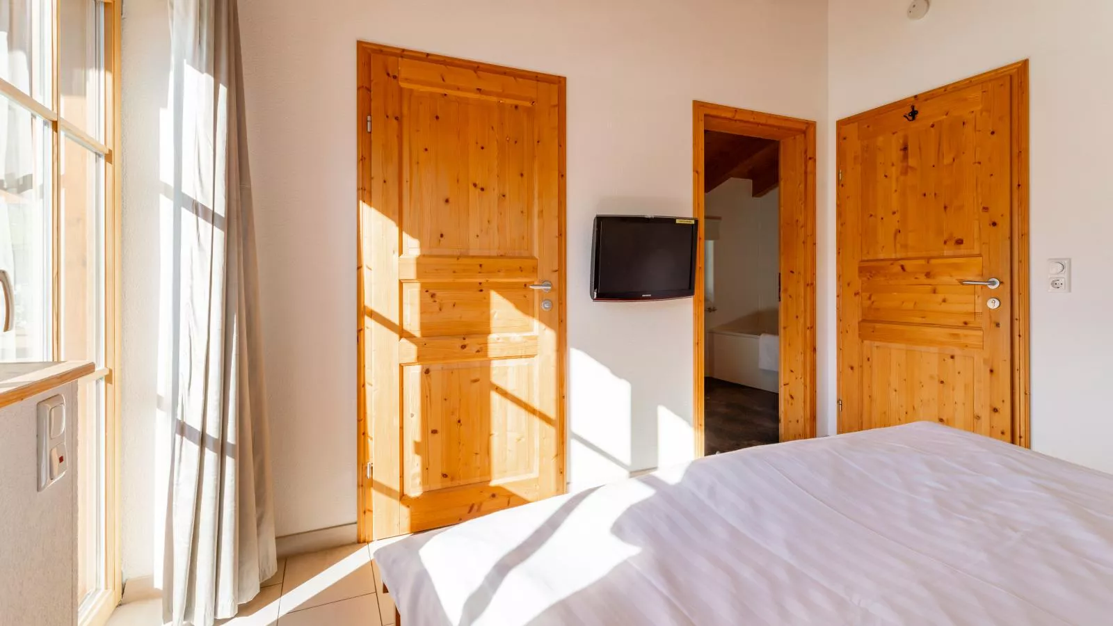 Maxima II - Ski in - Ski Out-Bedroom