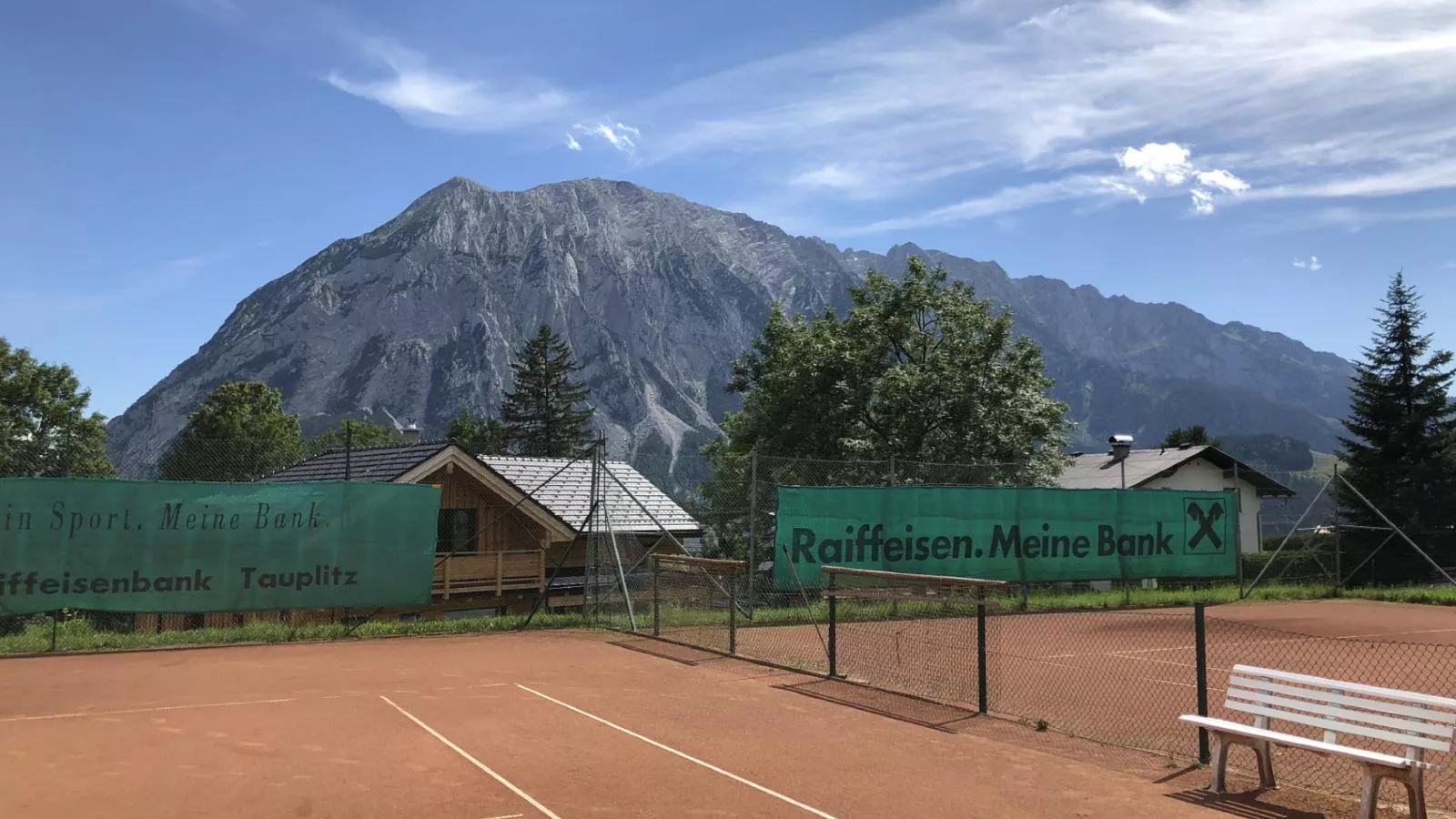 Holzchalet Tauplitz-Gebiete Sommer 1 km