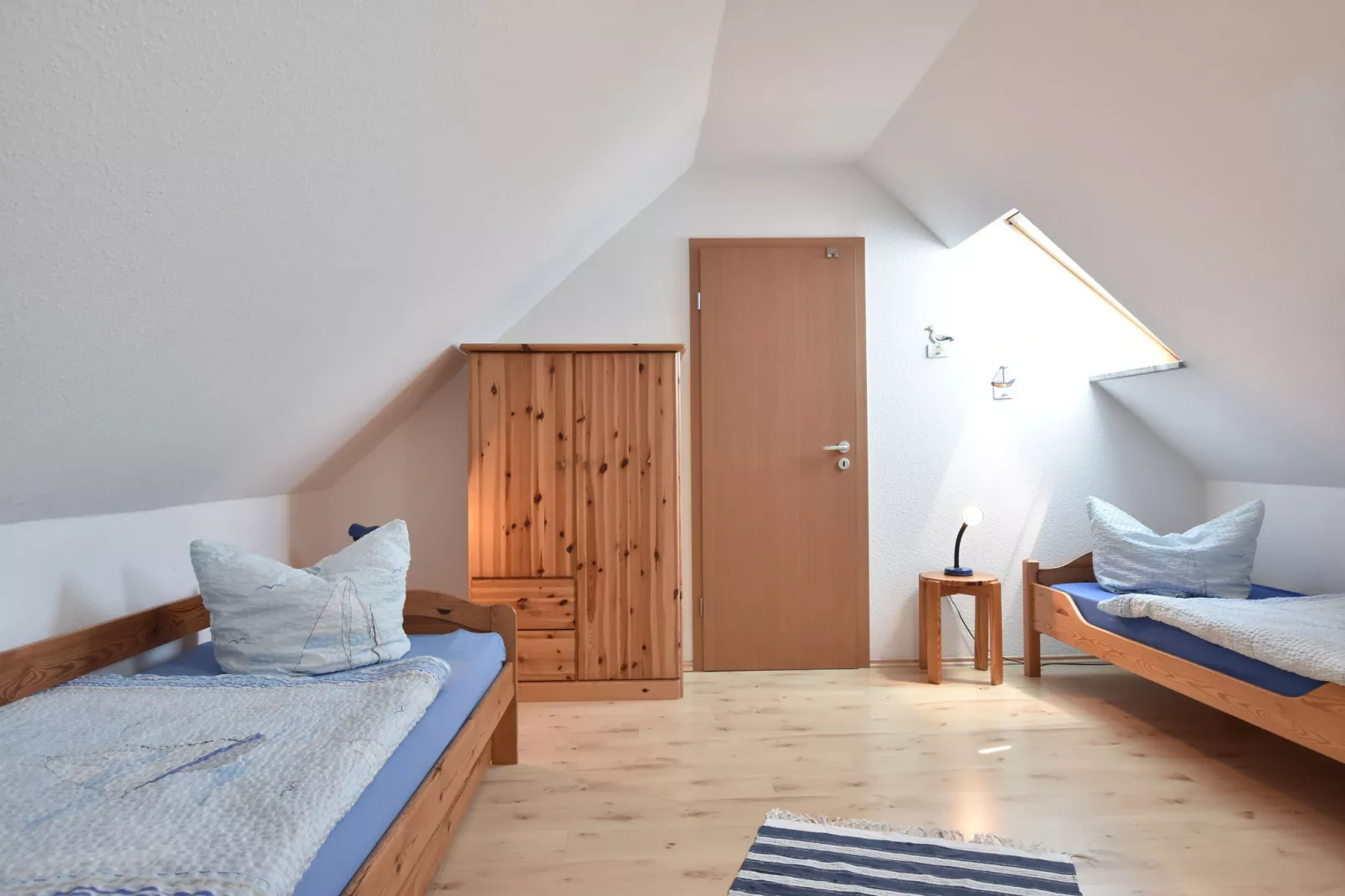 Bernstein mit Balkon am Sandstrand-Bedroom