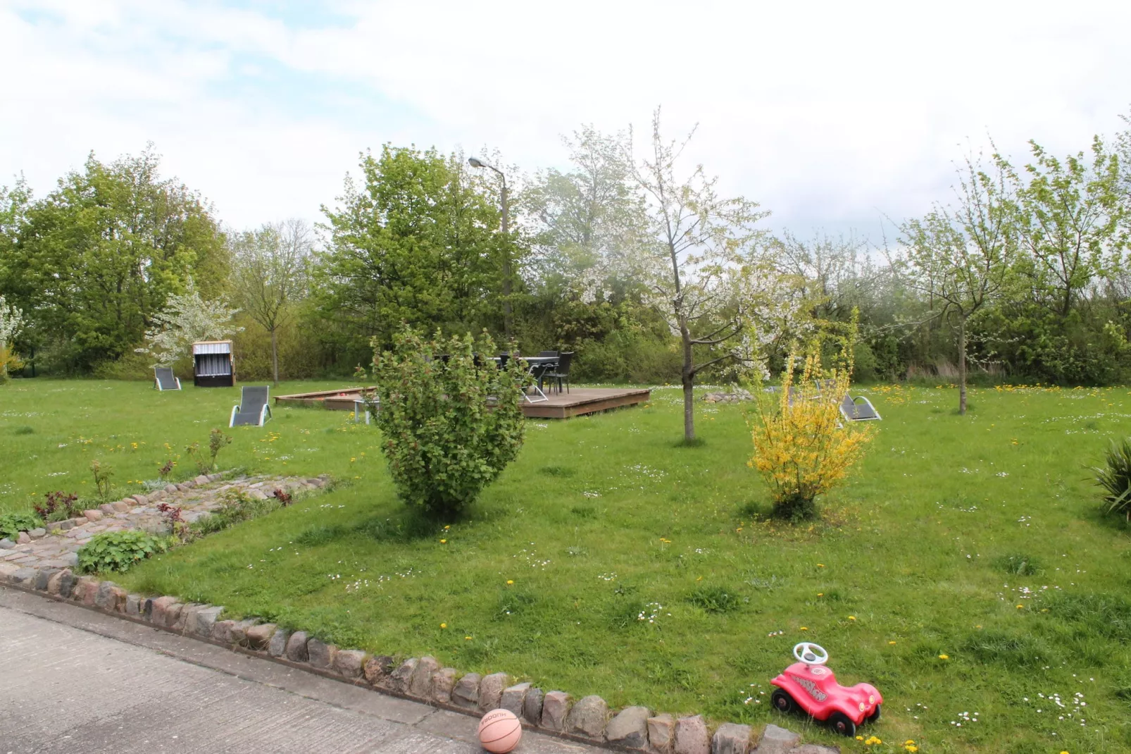 Kranich 5-Gardens summer