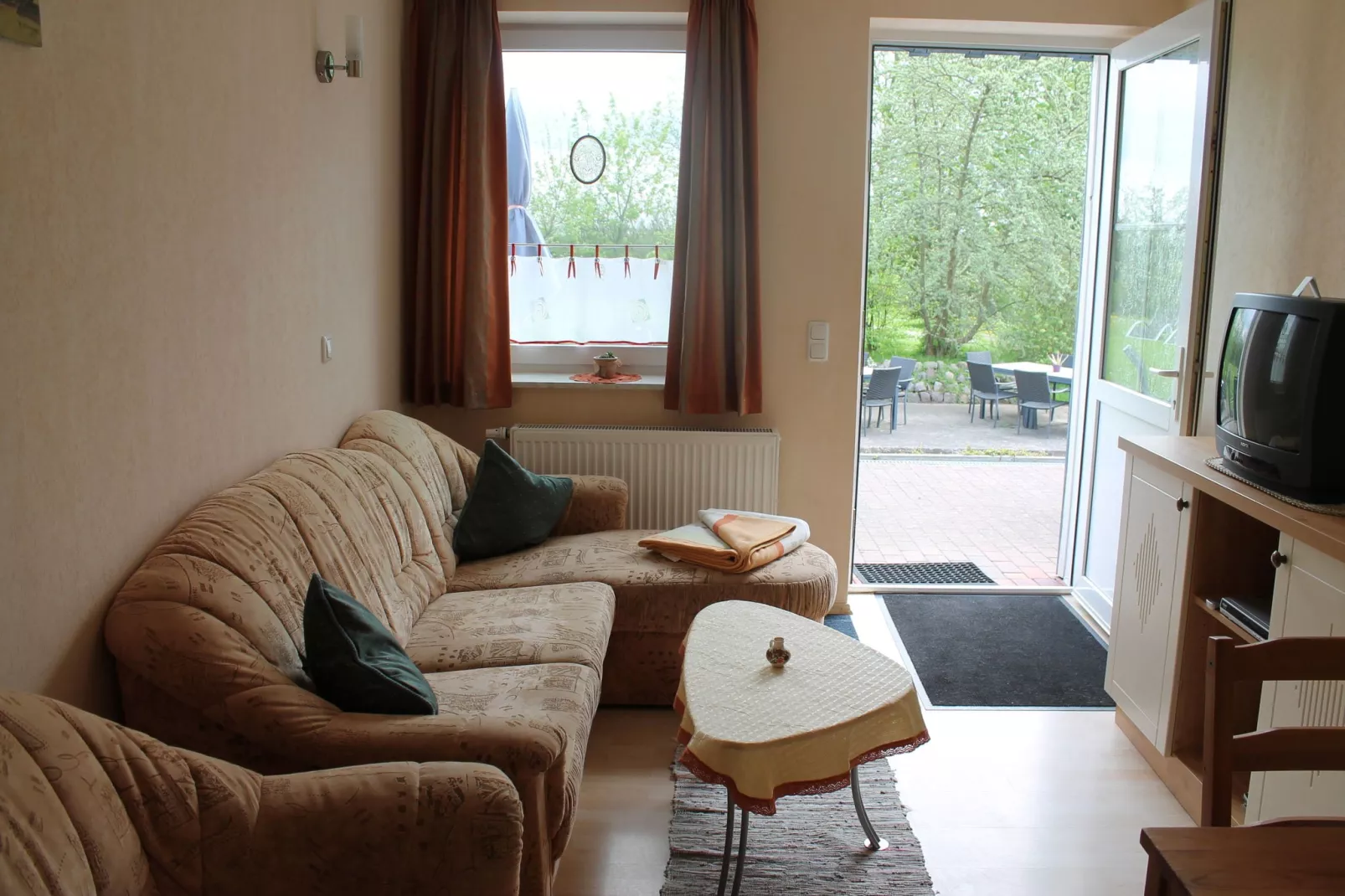 Eisente 4-Living room