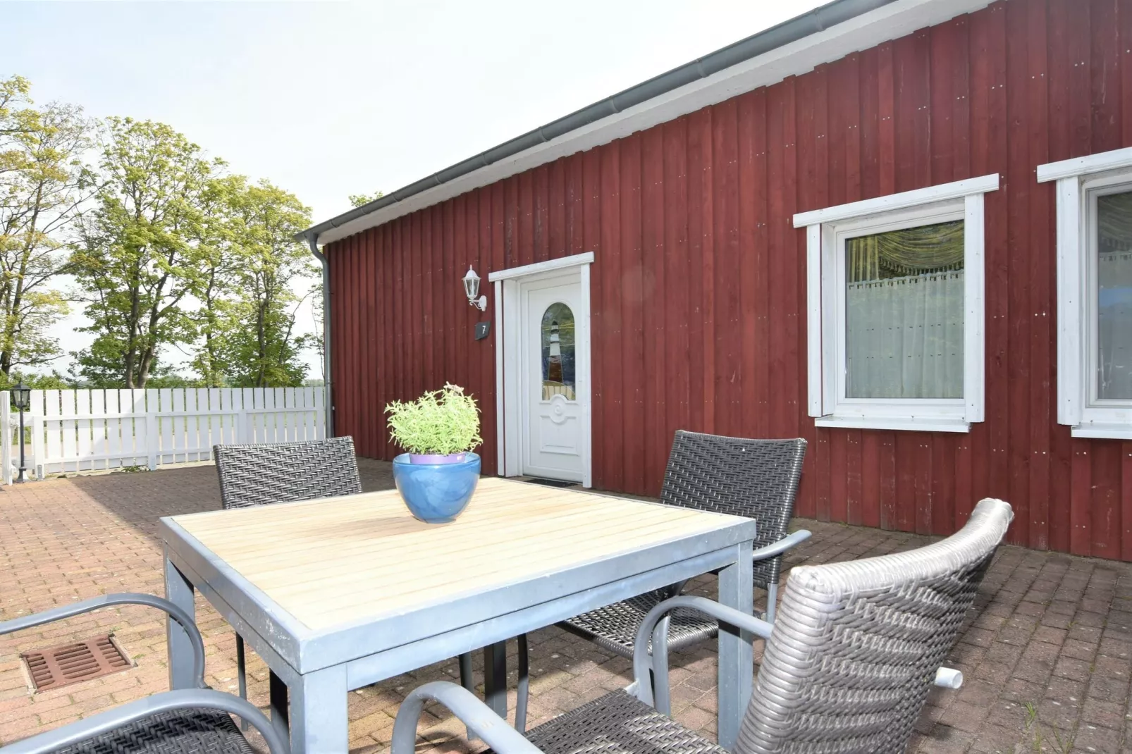Leuchtfeuerwärter 7-Exterior summer