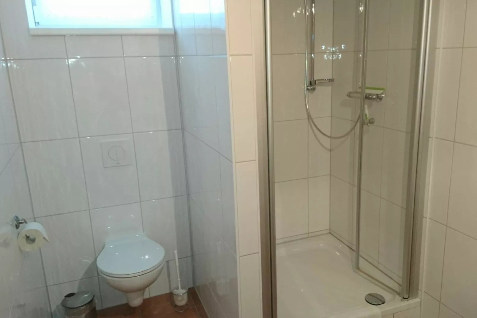 Leuchtfeuerwärter 7-Bathroom