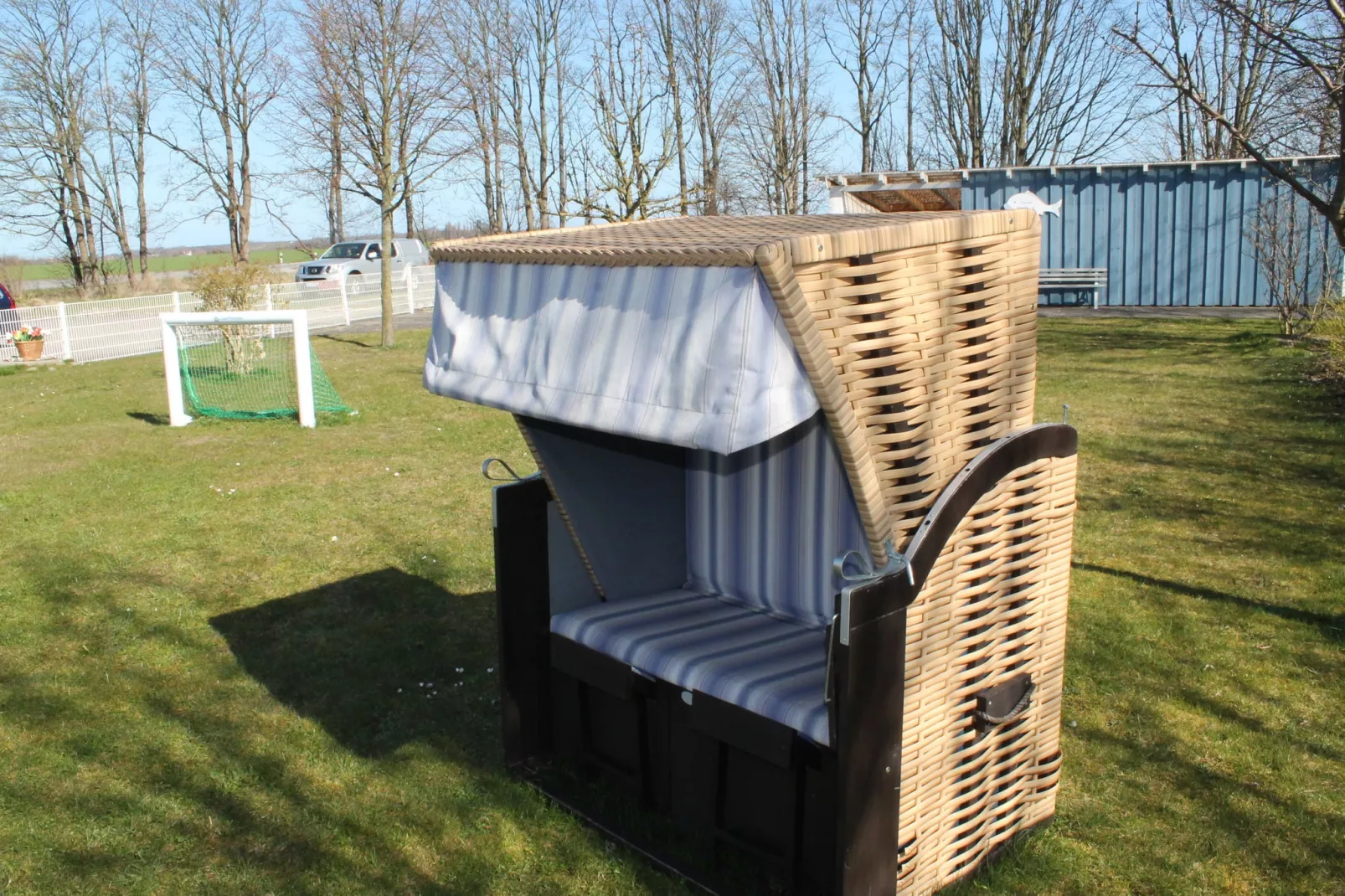 Leuchtfeuerwärter 7-Facilities