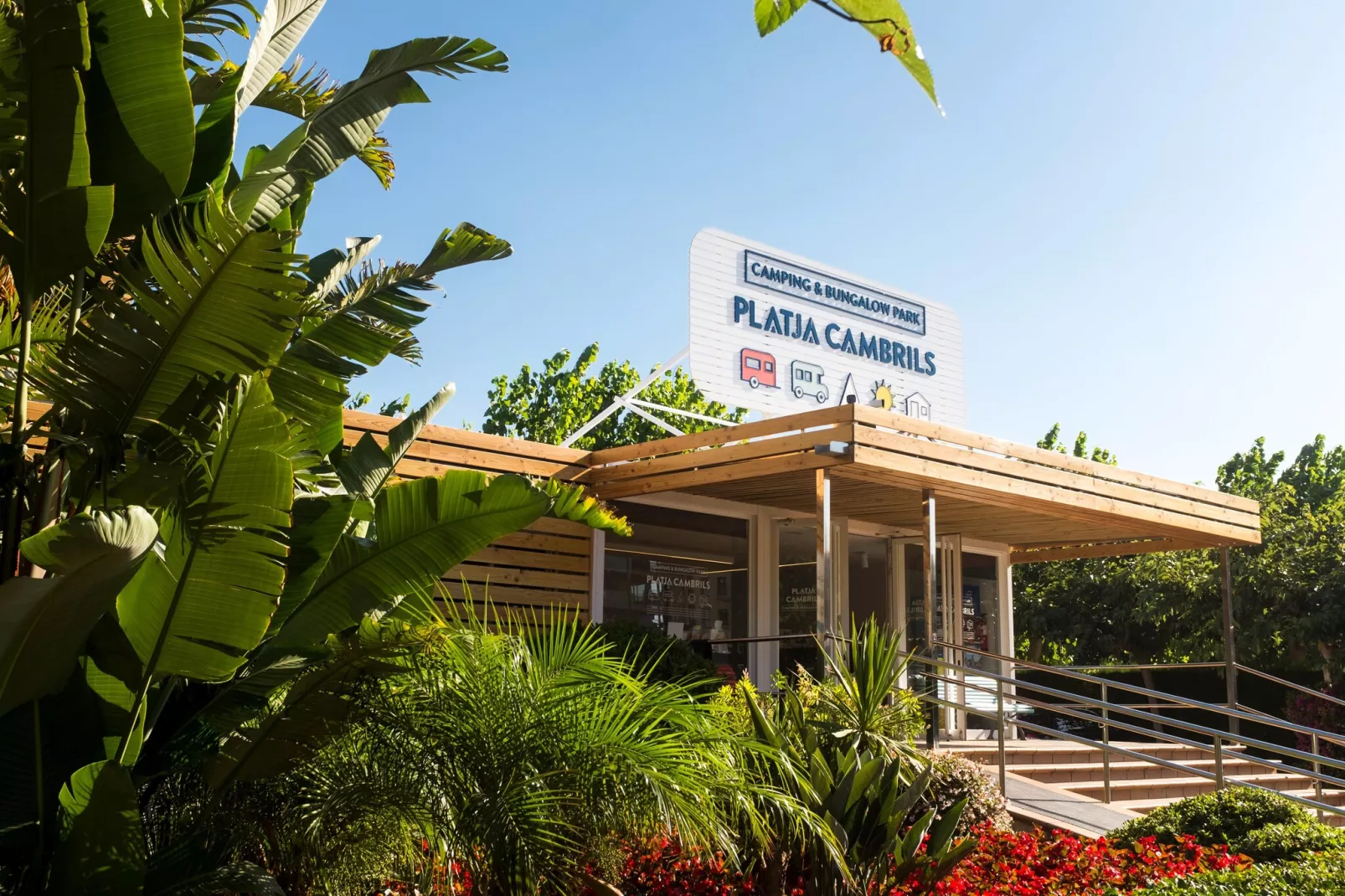 Camping Cambrils Playa 1 BUNGALOW OASIS-Exterior summer