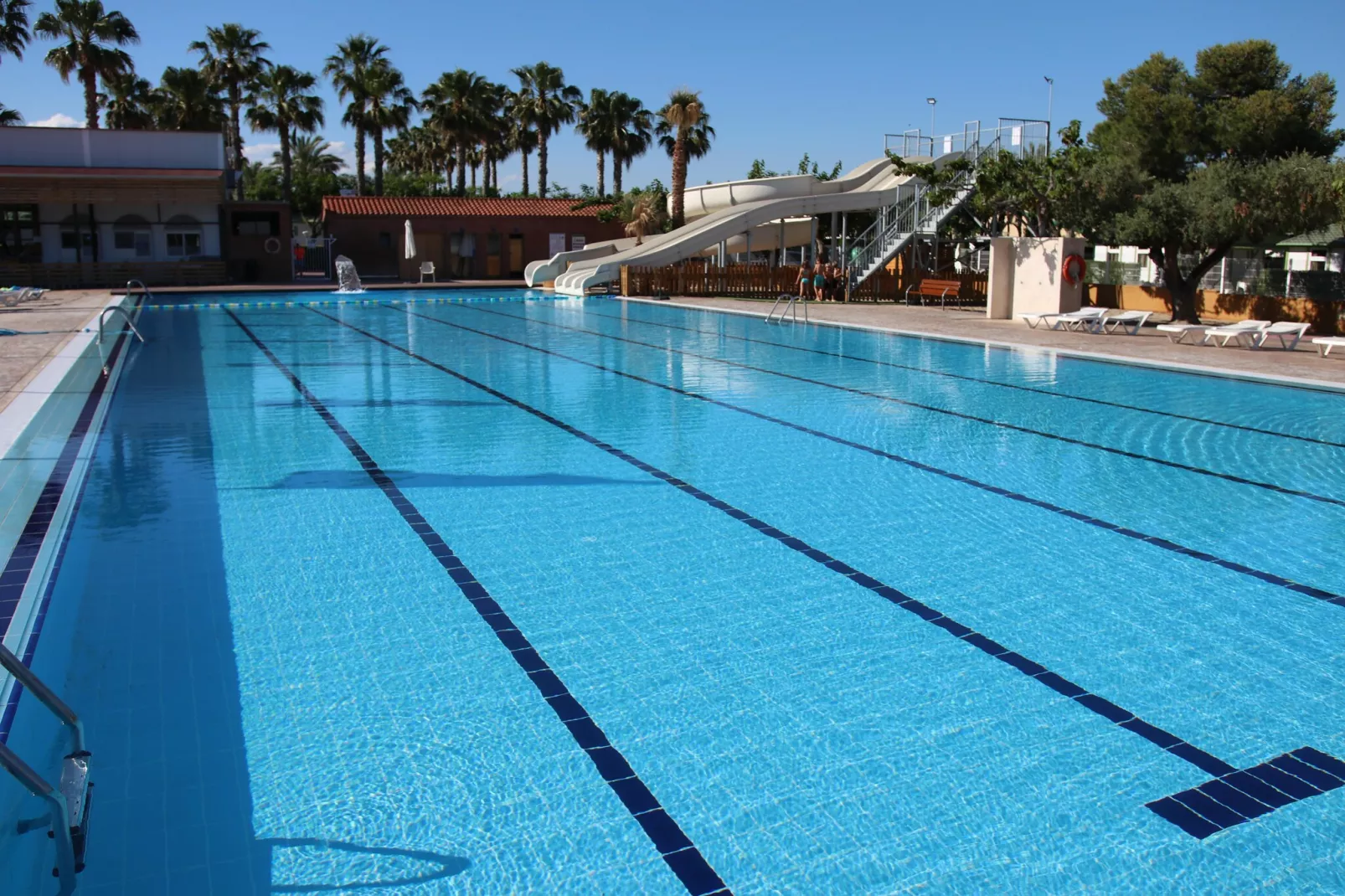 Camping Cambrils Playa 1 BUNGALOW OASIS-Pool