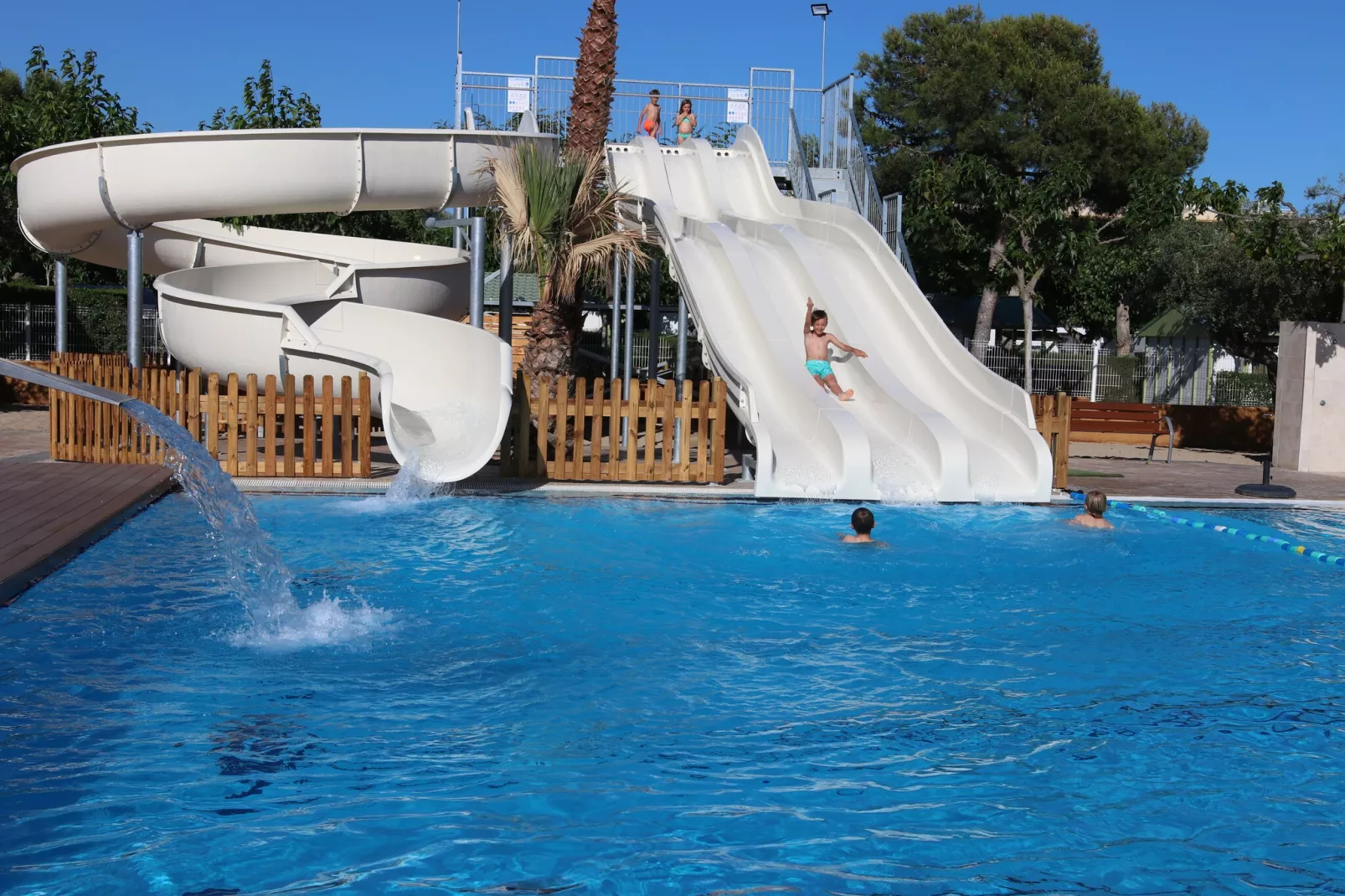 Camping Cambrils Playa 1 BUNGALOW OASIS-Pool