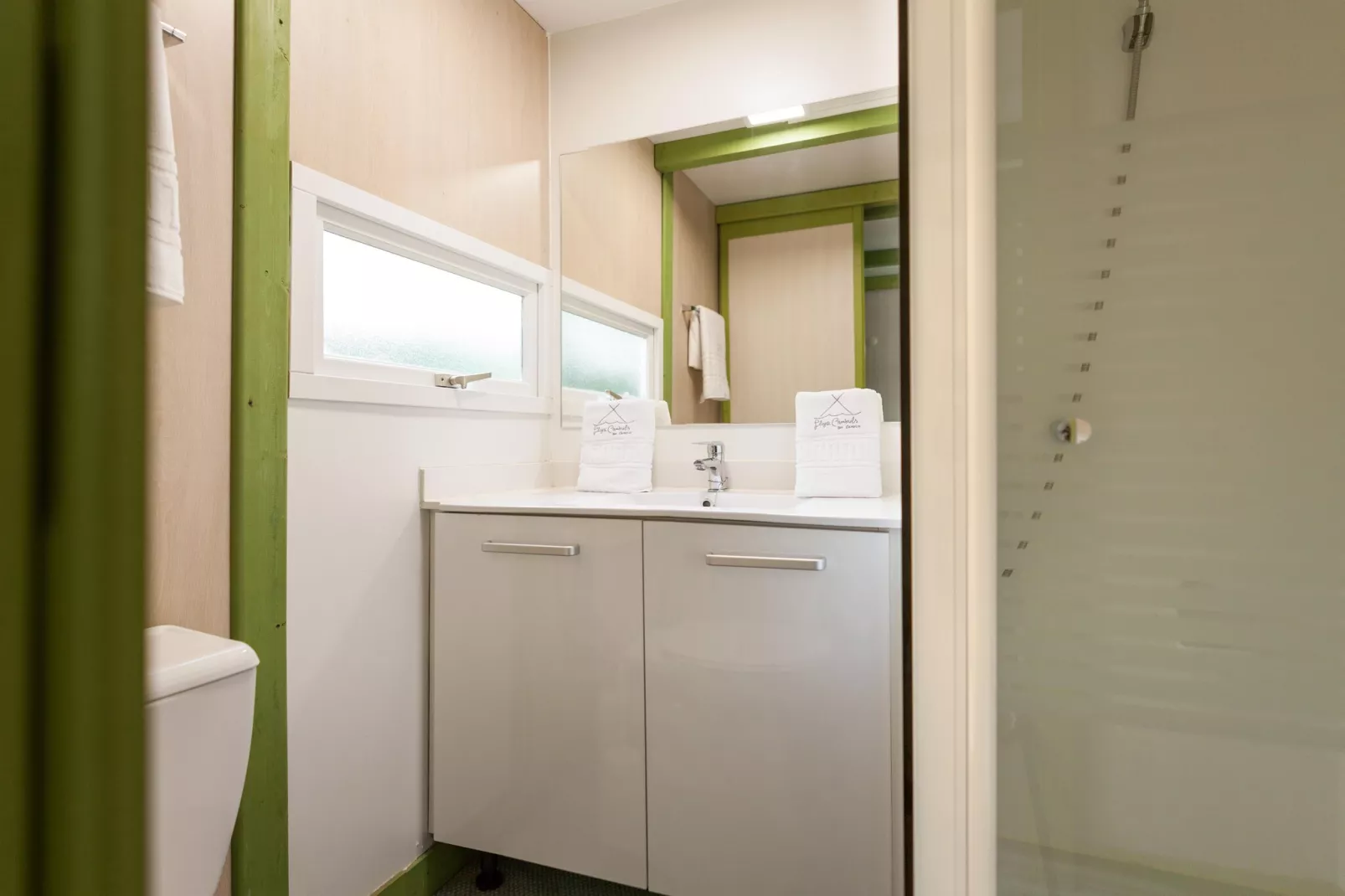 Camping Cambrils Playa 1 BUNGALOW OASIS-Bathroom