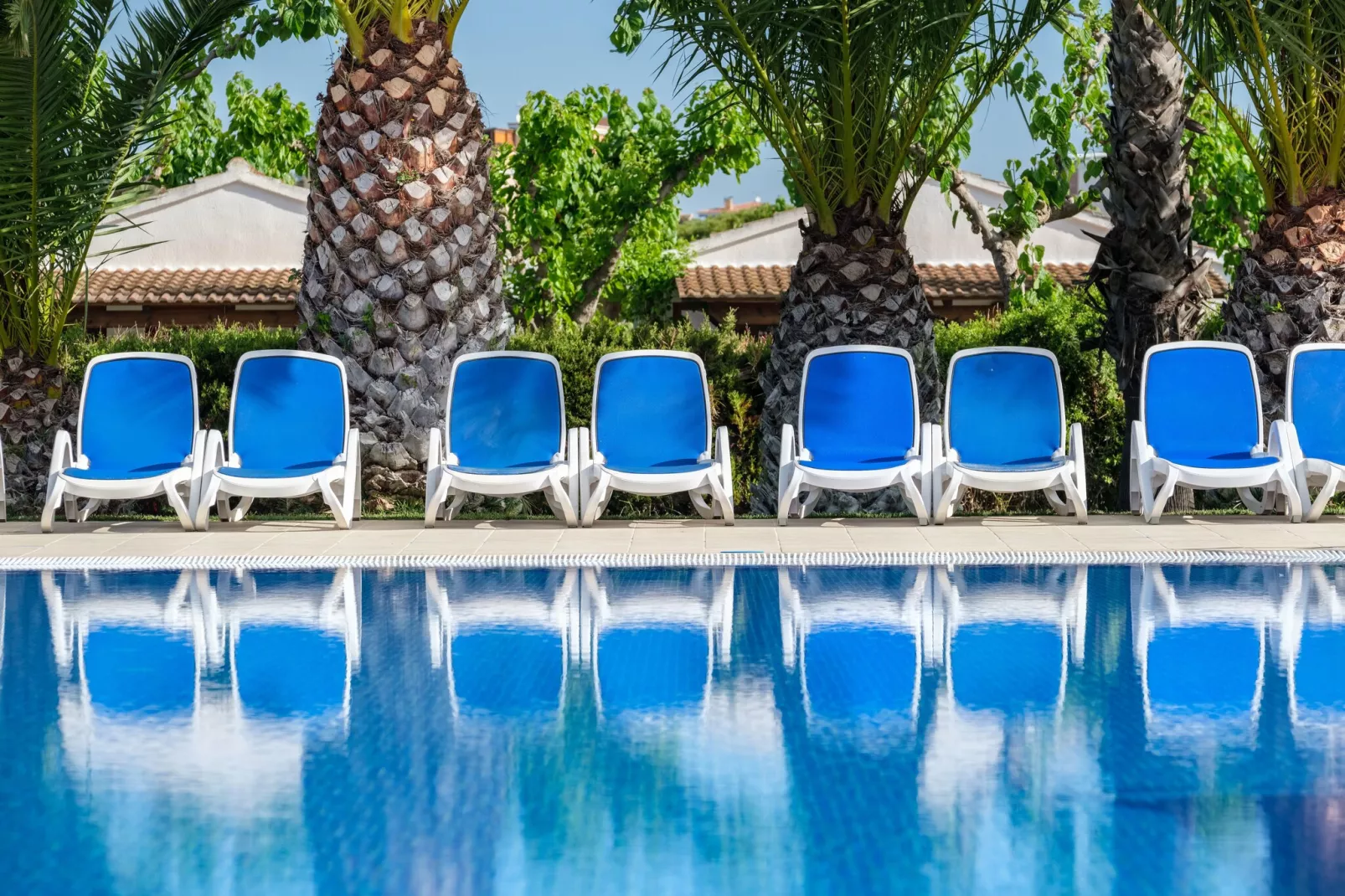 CAMPING ESTIVAL VENDRELL PLATJA TENT GRAND SAFARI GLAMPING-Pool