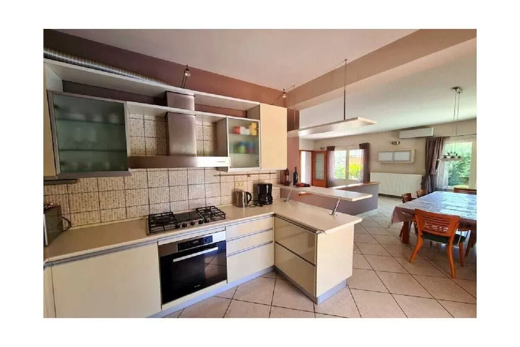 87395-Kitchen